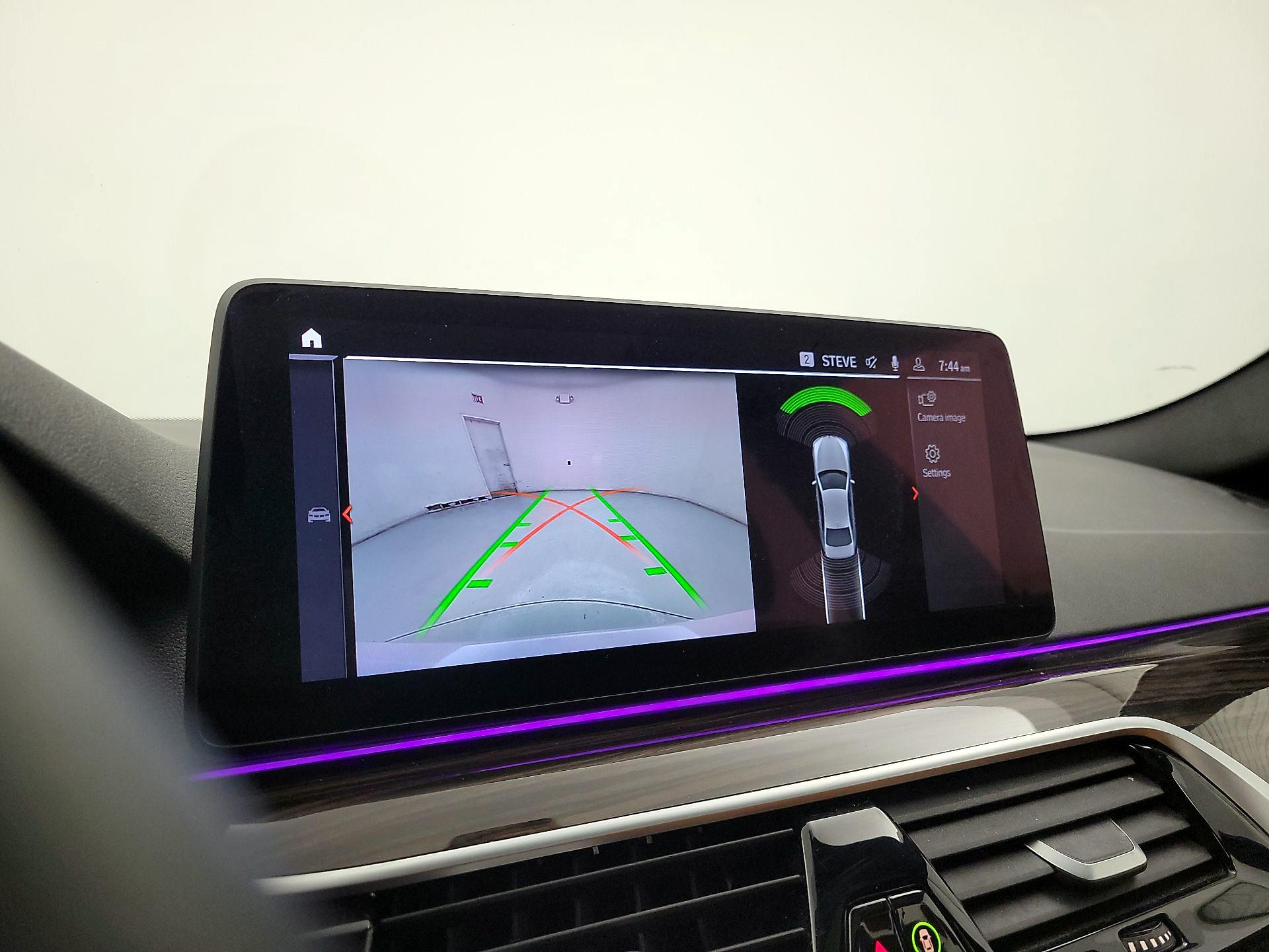 Thumbnail: 2023 BMW 5 Series - 15