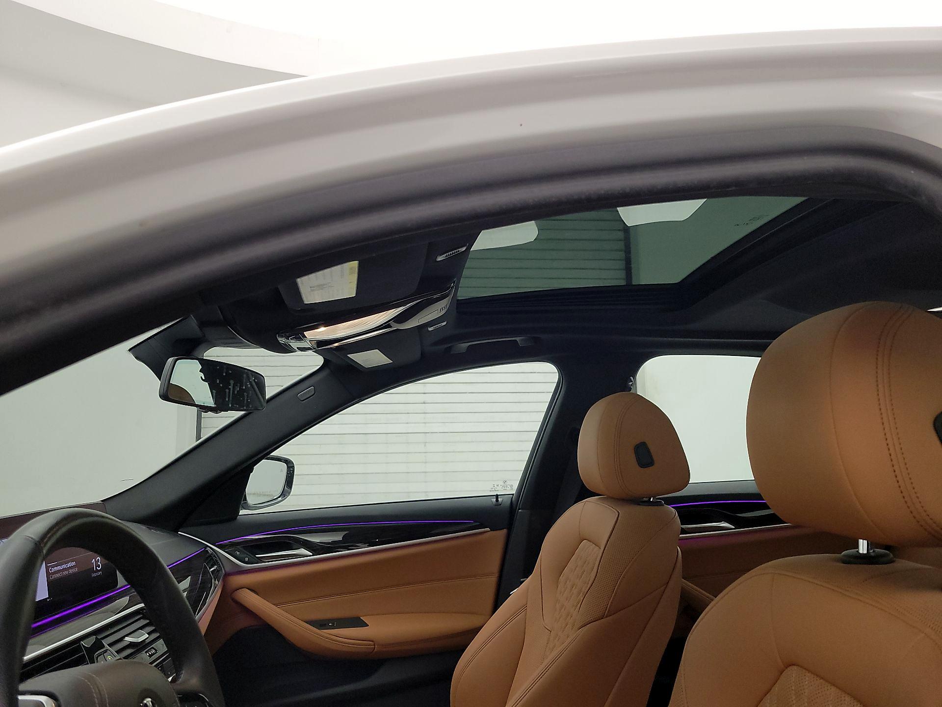 Thumbnail: 2023 BMW 5 Series - 20