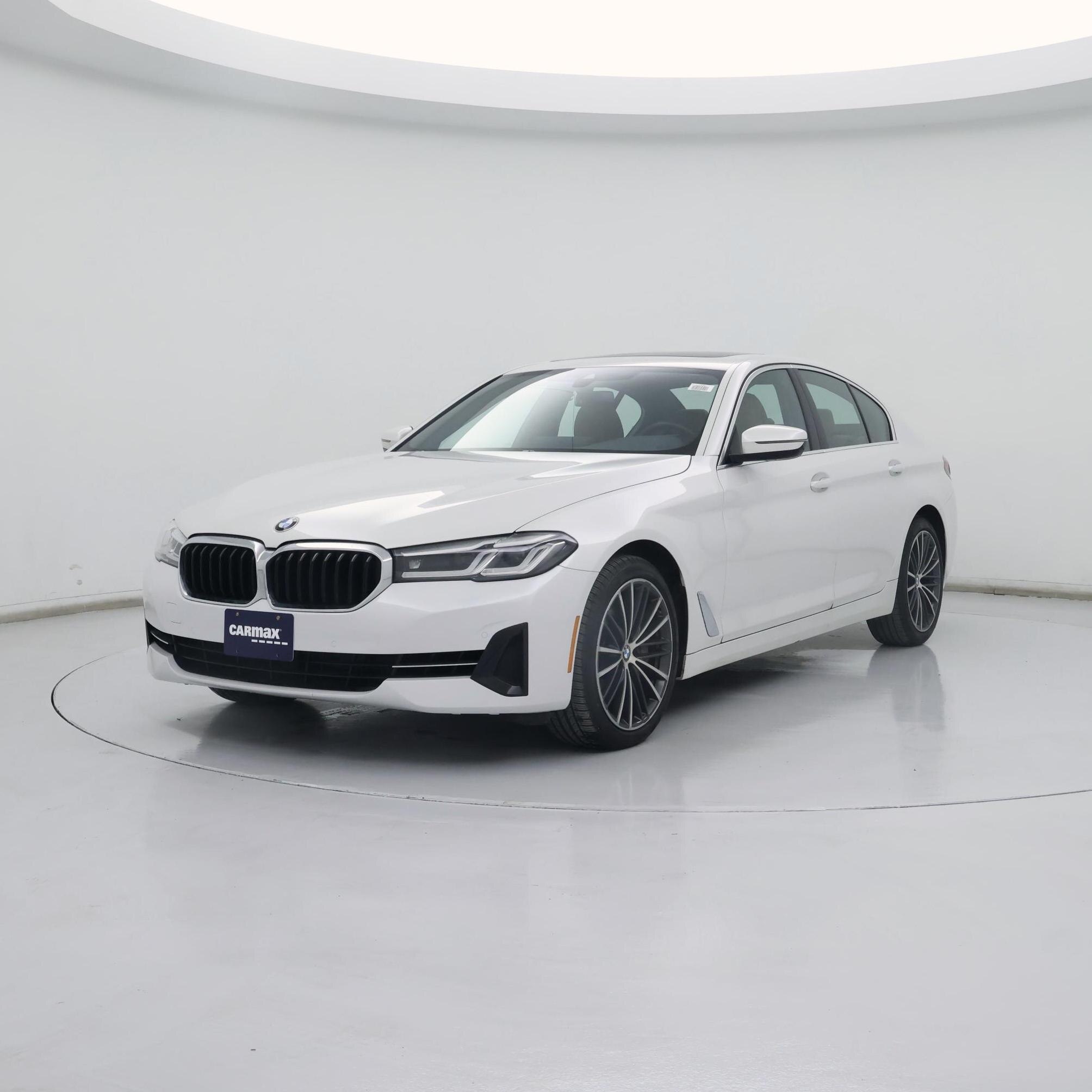 Thumbnail: 2023 BMW 5 Series - 4