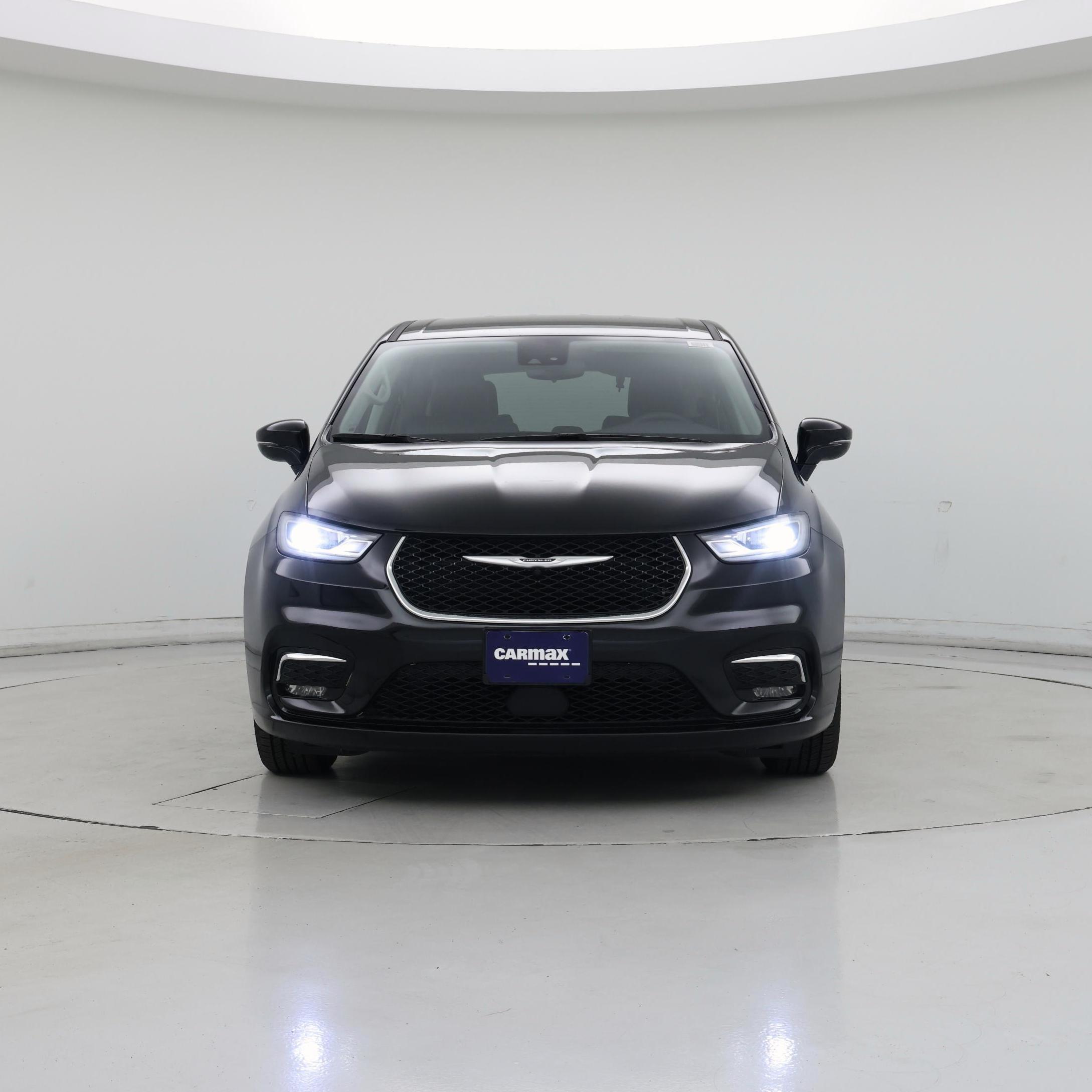 Thumbnail: 2024 Chrysler Pacifica - 5