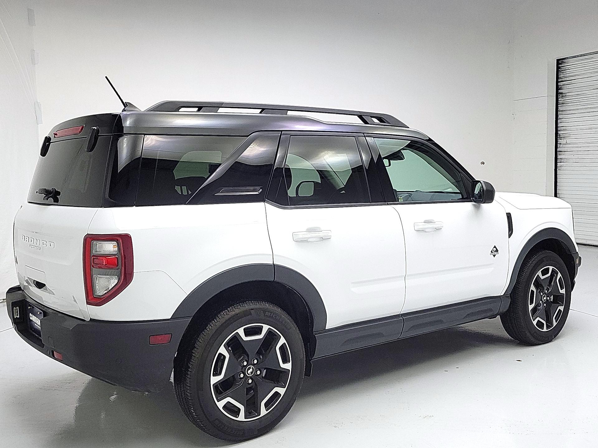 Thumbnail: 2023 Ford Bronco Sport - 5