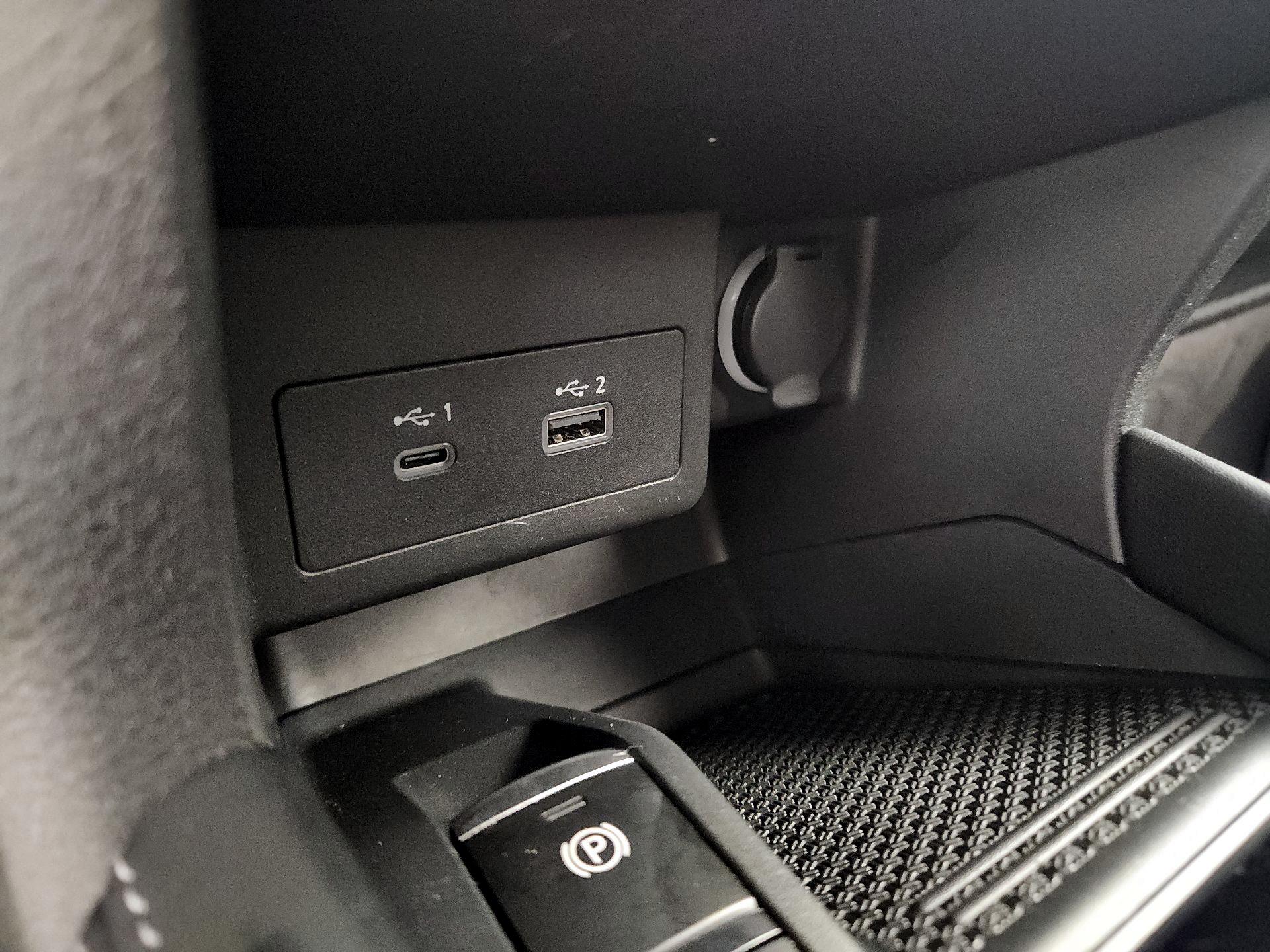 Thumbnail: 2024 Nissan Kicks - 17