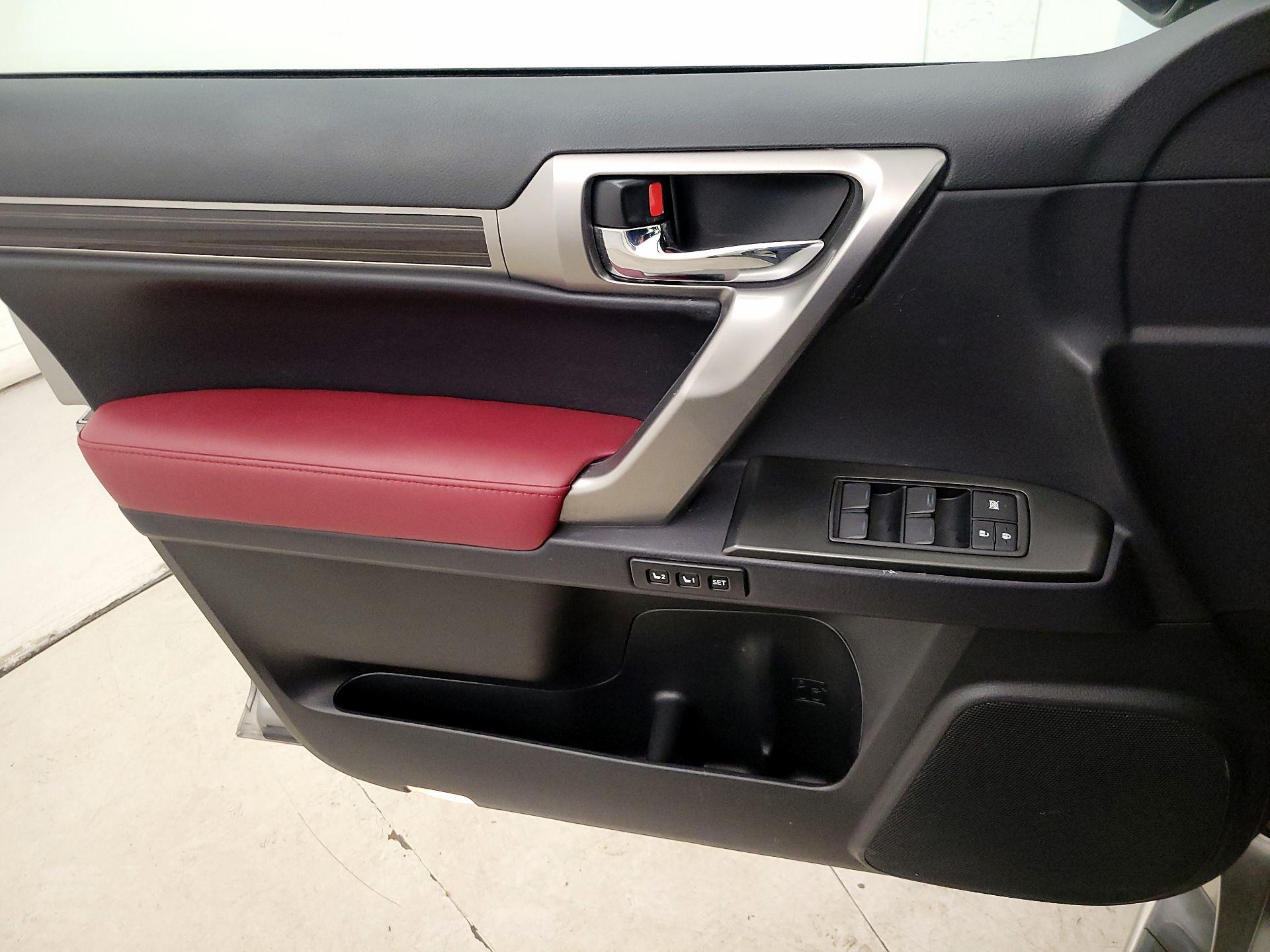 Thumbnail: 2022 Lexus GX - 12