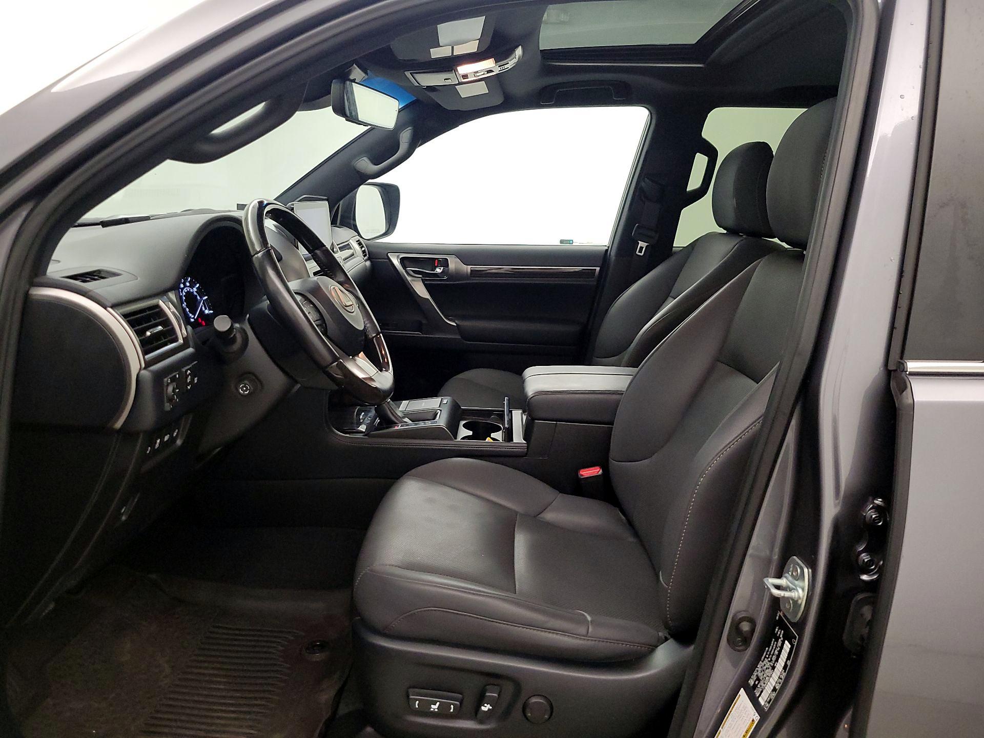 Thumbnail: 2023 Lexus GX - 11