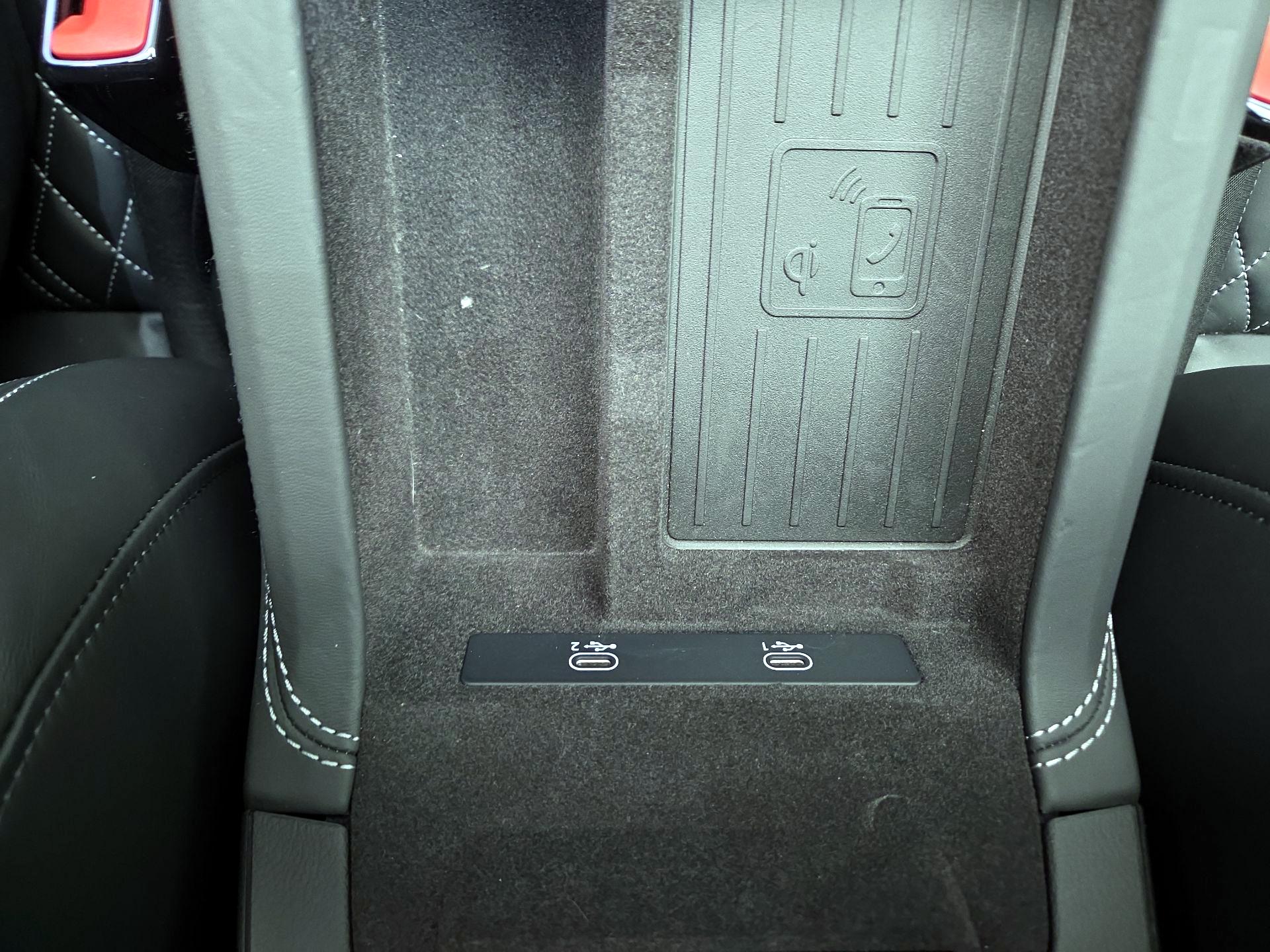 Thumbnail: 2022 Audi S6 - 19