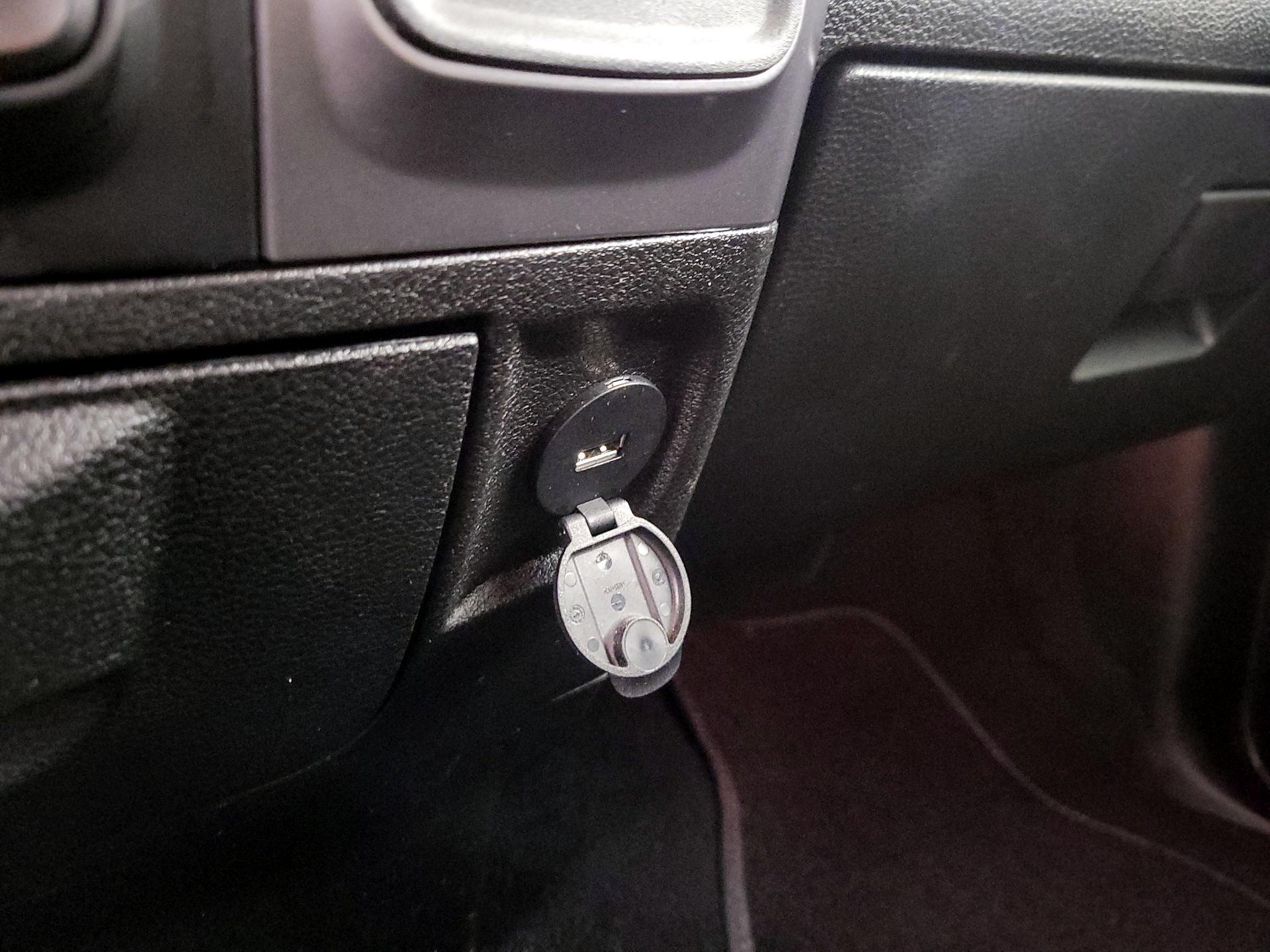 Thumbnail: 2024 RAM 1500 Classic - 18