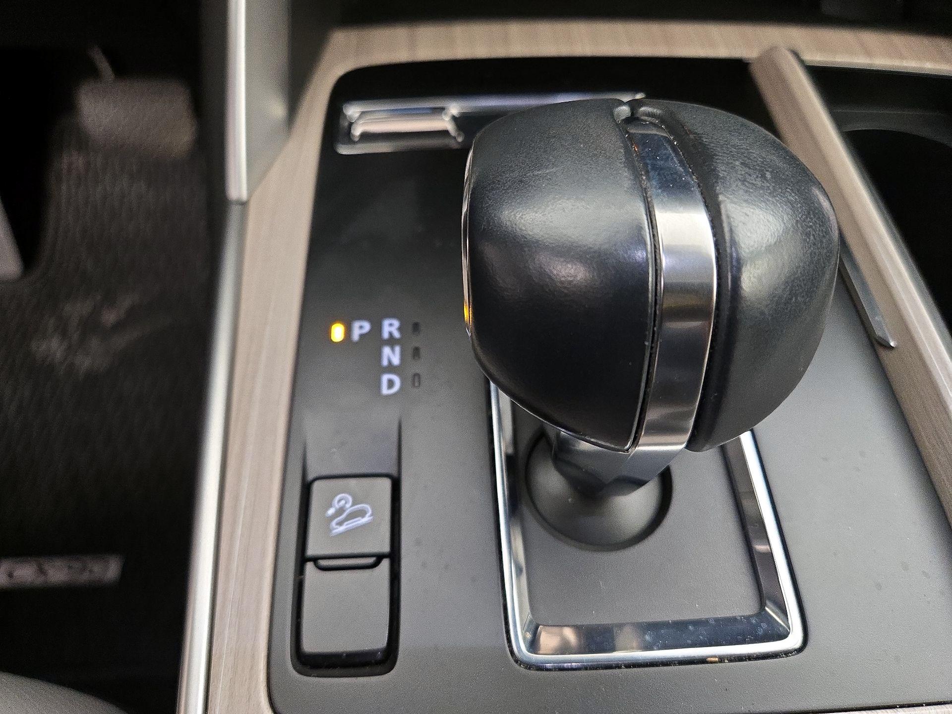 Thumbnail: 2024 Mazda CX-90 - 17