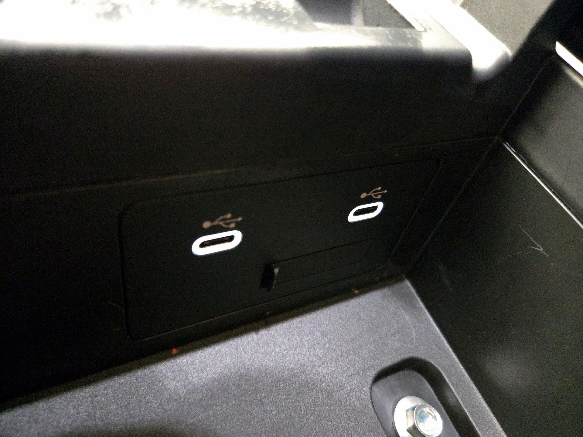 Thumbnail: 2024 Mazda CX-90 - 18