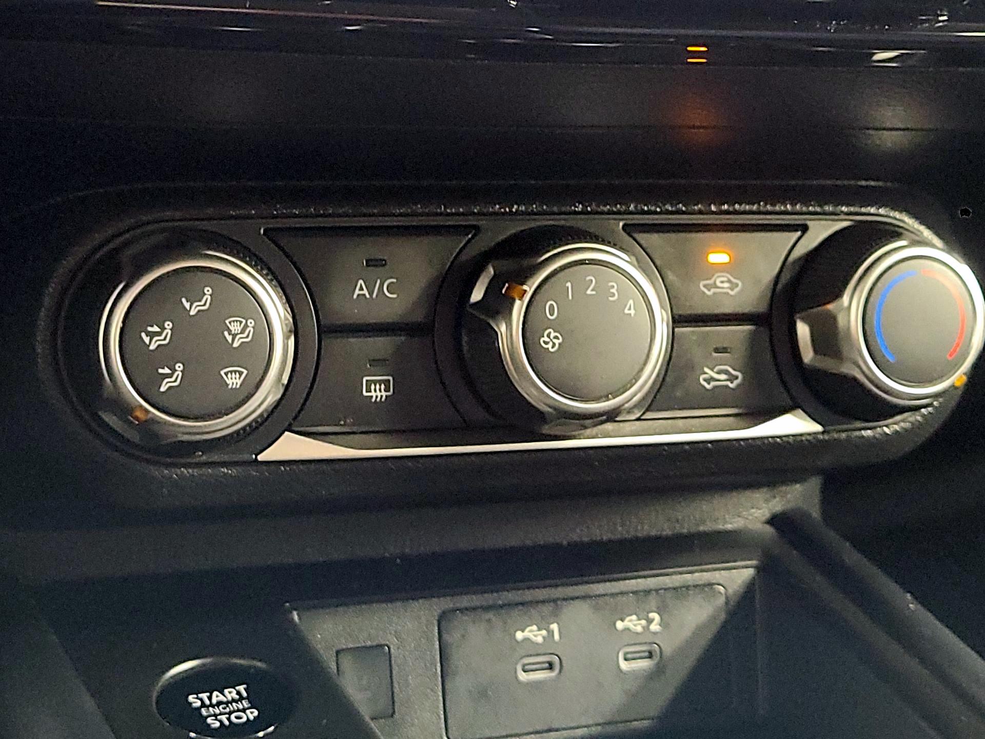 Thumbnail: 2025 Nissan Kicks - 13