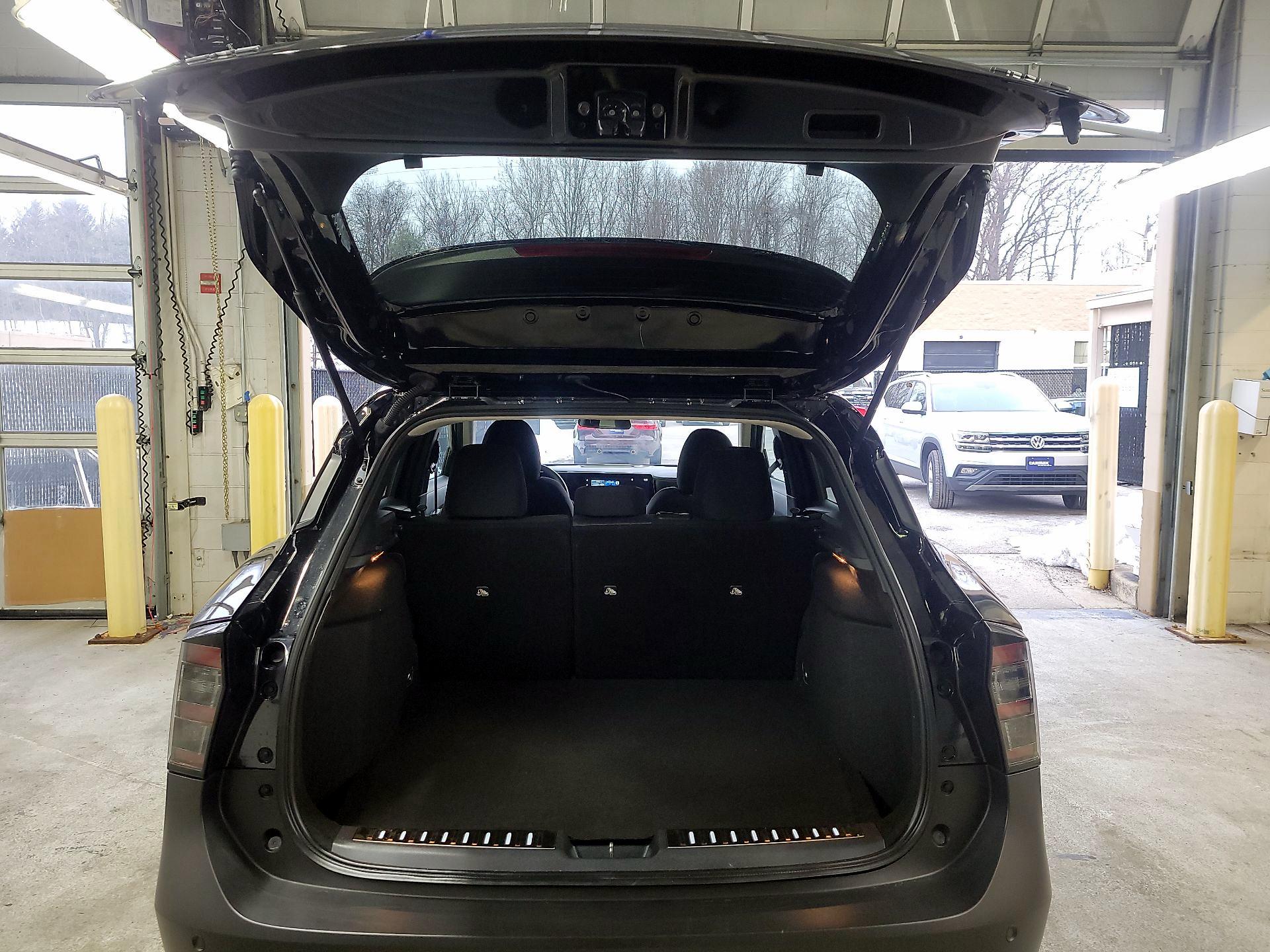 Thumbnail: 2025 Nissan Kicks - 17