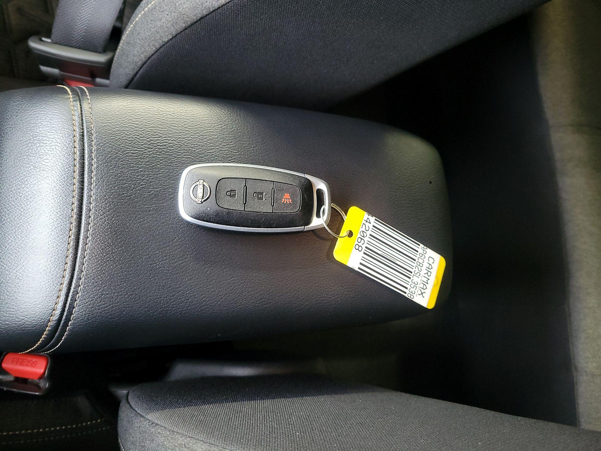 Thumbnail: 2025 Nissan Kicks - 19