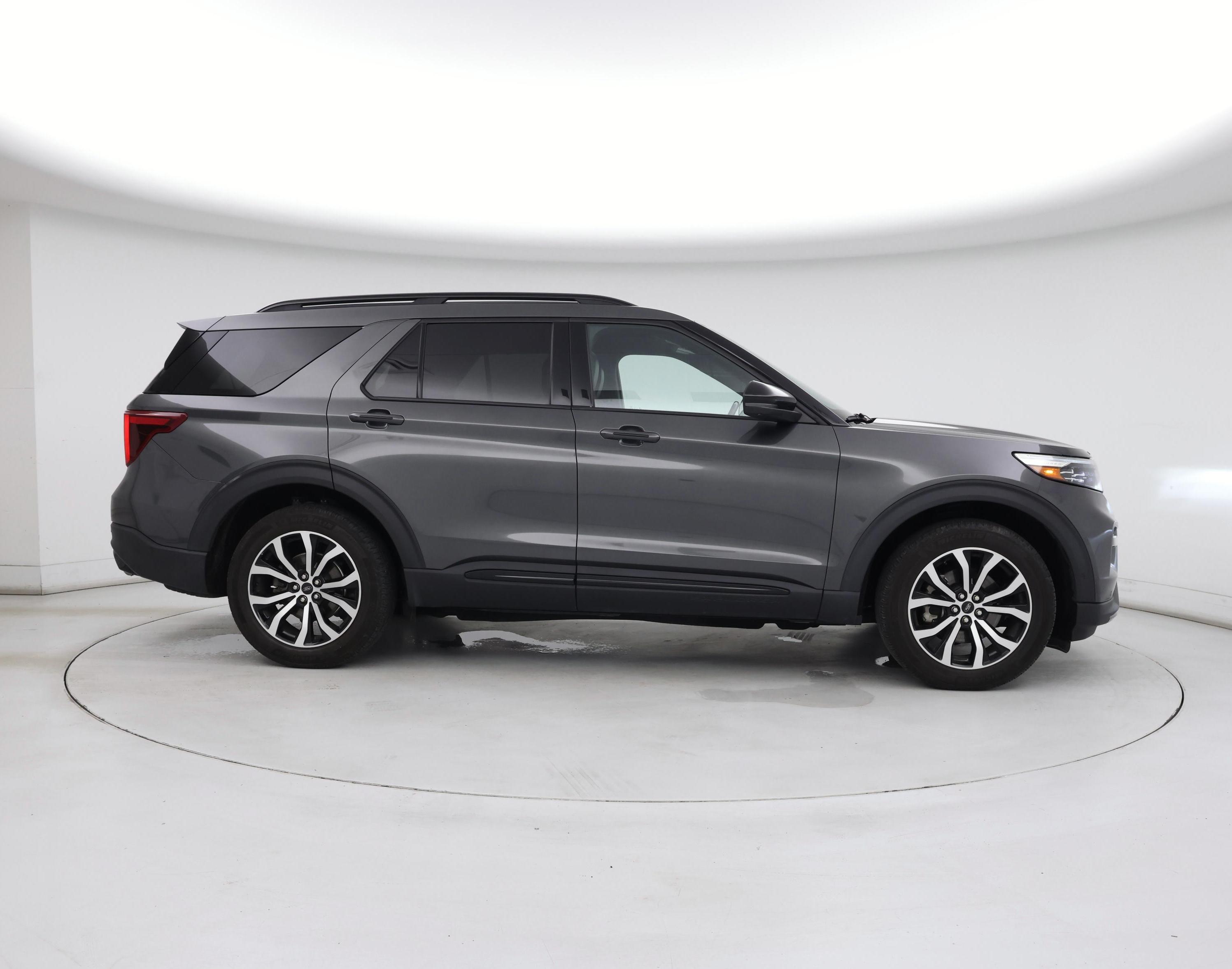 Thumbnail: 2020 Ford Explorer - 7