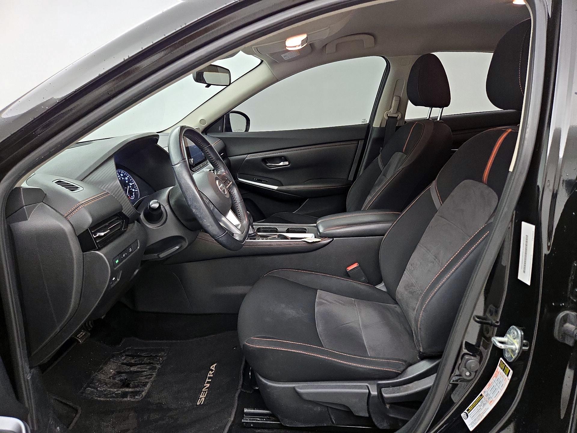 Thumbnail: 2020 Nissan Sentra - 11