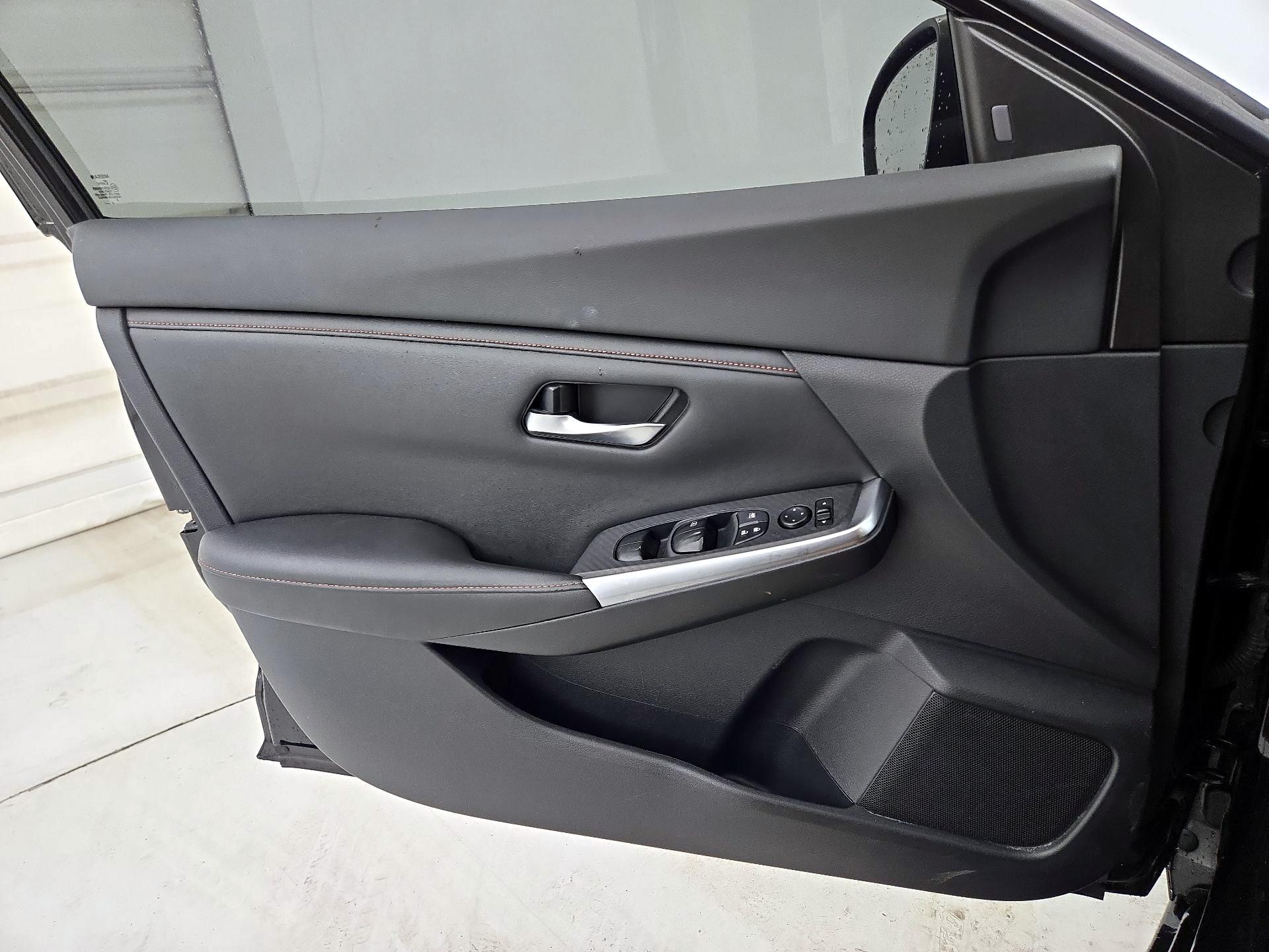 Thumbnail: 2020 Nissan Sentra - 12