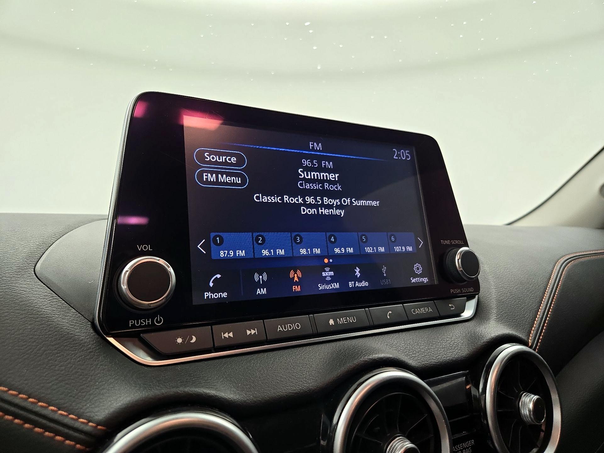 Thumbnail: 2020 Nissan Sentra - 15