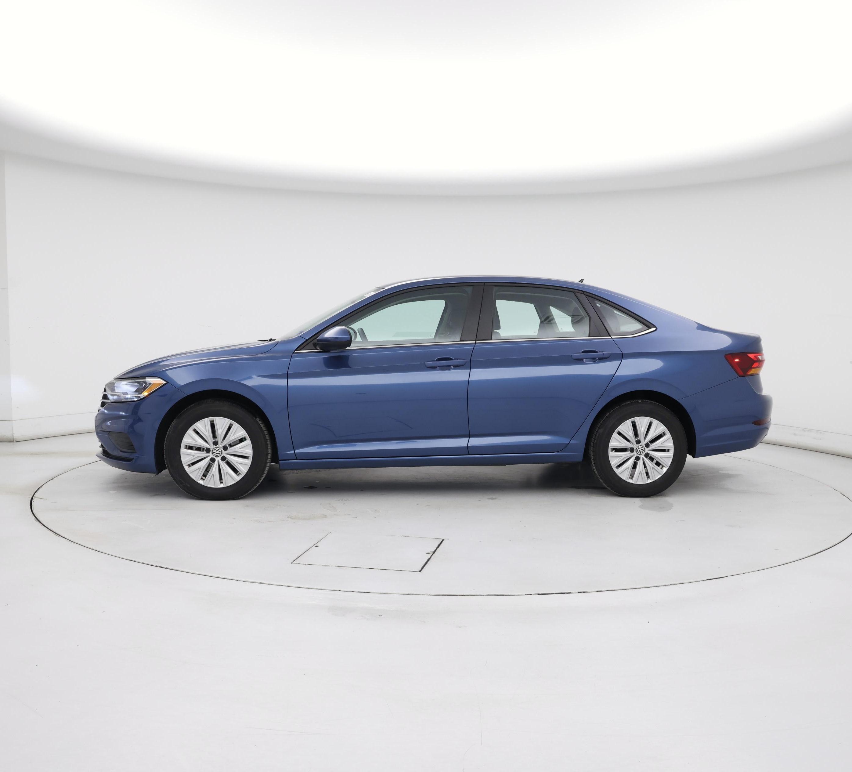 Thumbnail: 2019 Volkswagen Jetta - 3