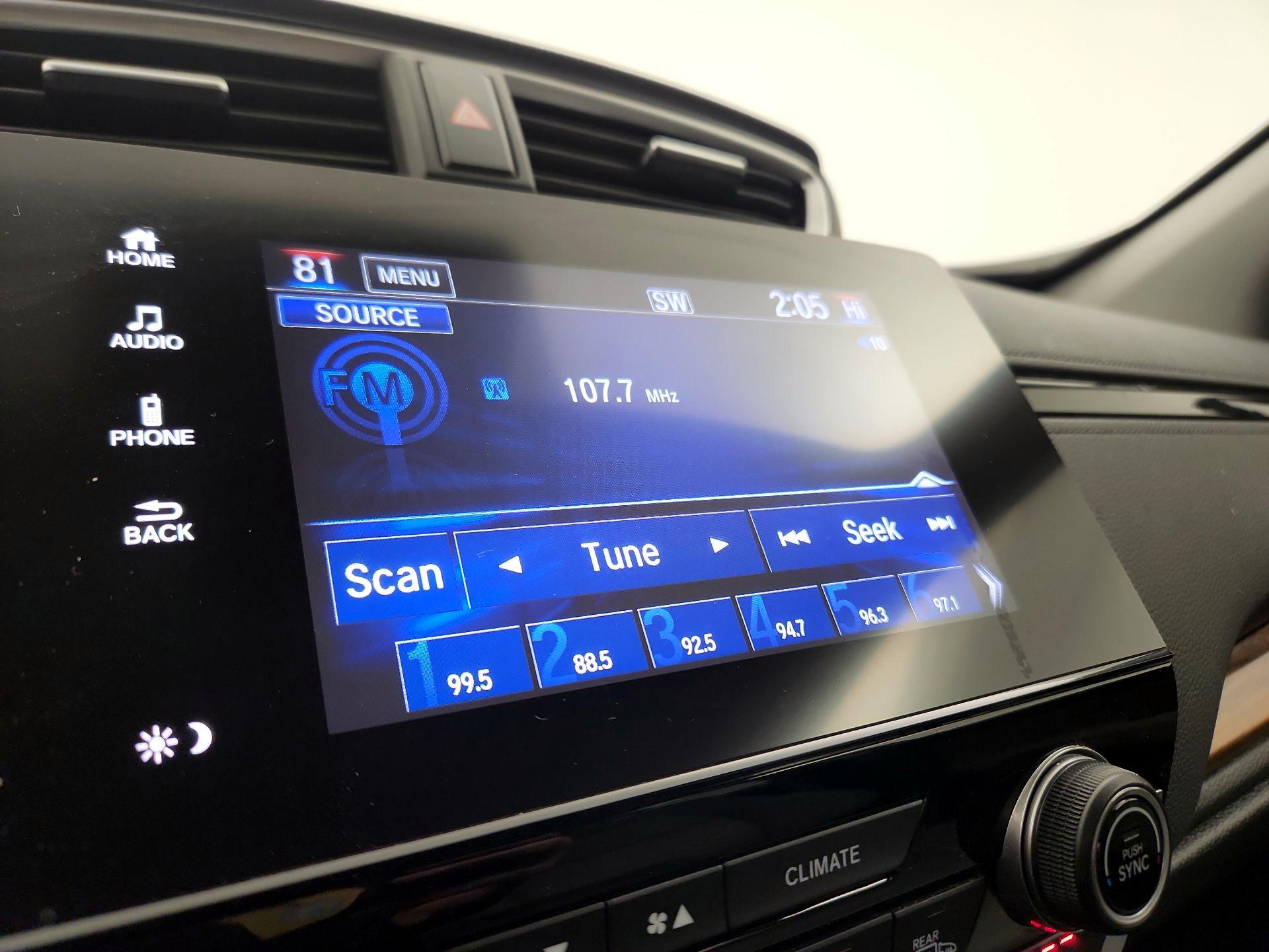 Thumbnail: 2017 Honda CR-V - 15