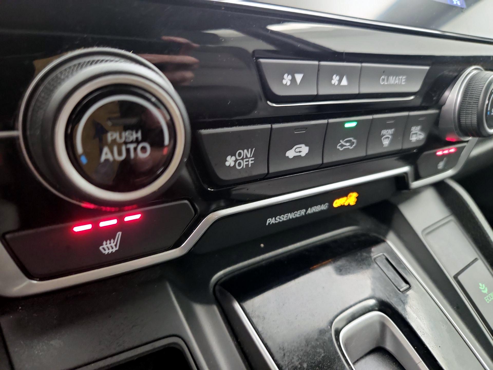 Thumbnail: 2017 Honda CR-V - 16