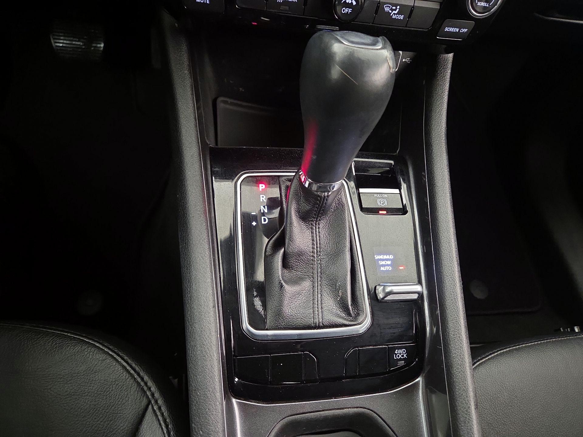 Thumbnail: 2022 Jeep Compass - 17