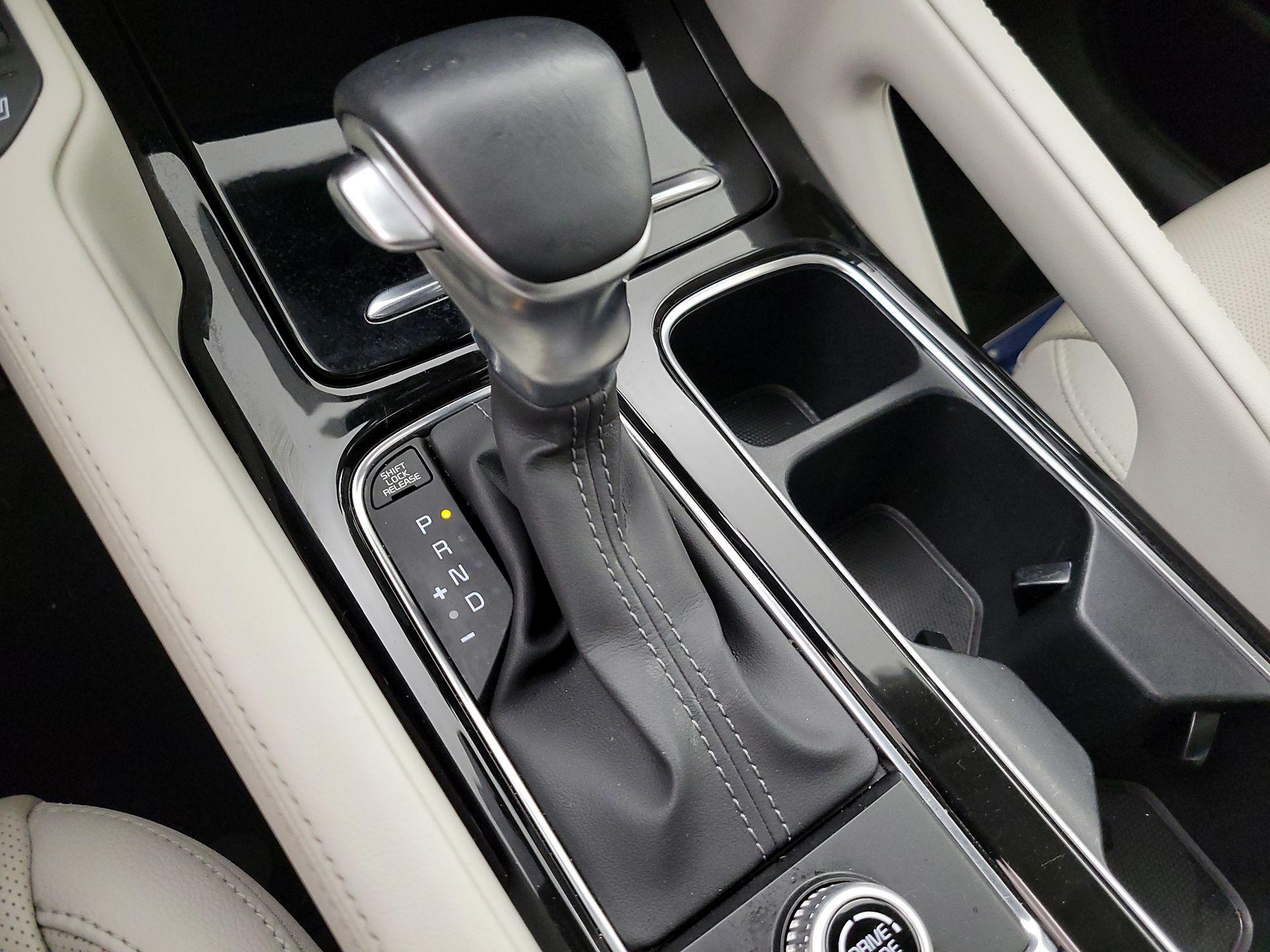 Thumbnail: 2024 Kia Telluride - 18