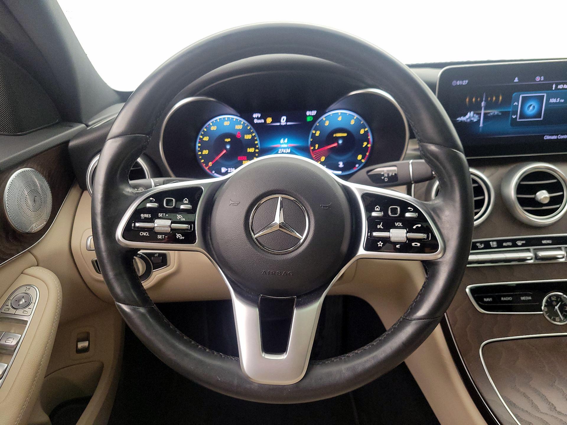 Thumbnail: 2021 Mercedes-Benz C-Class - 10