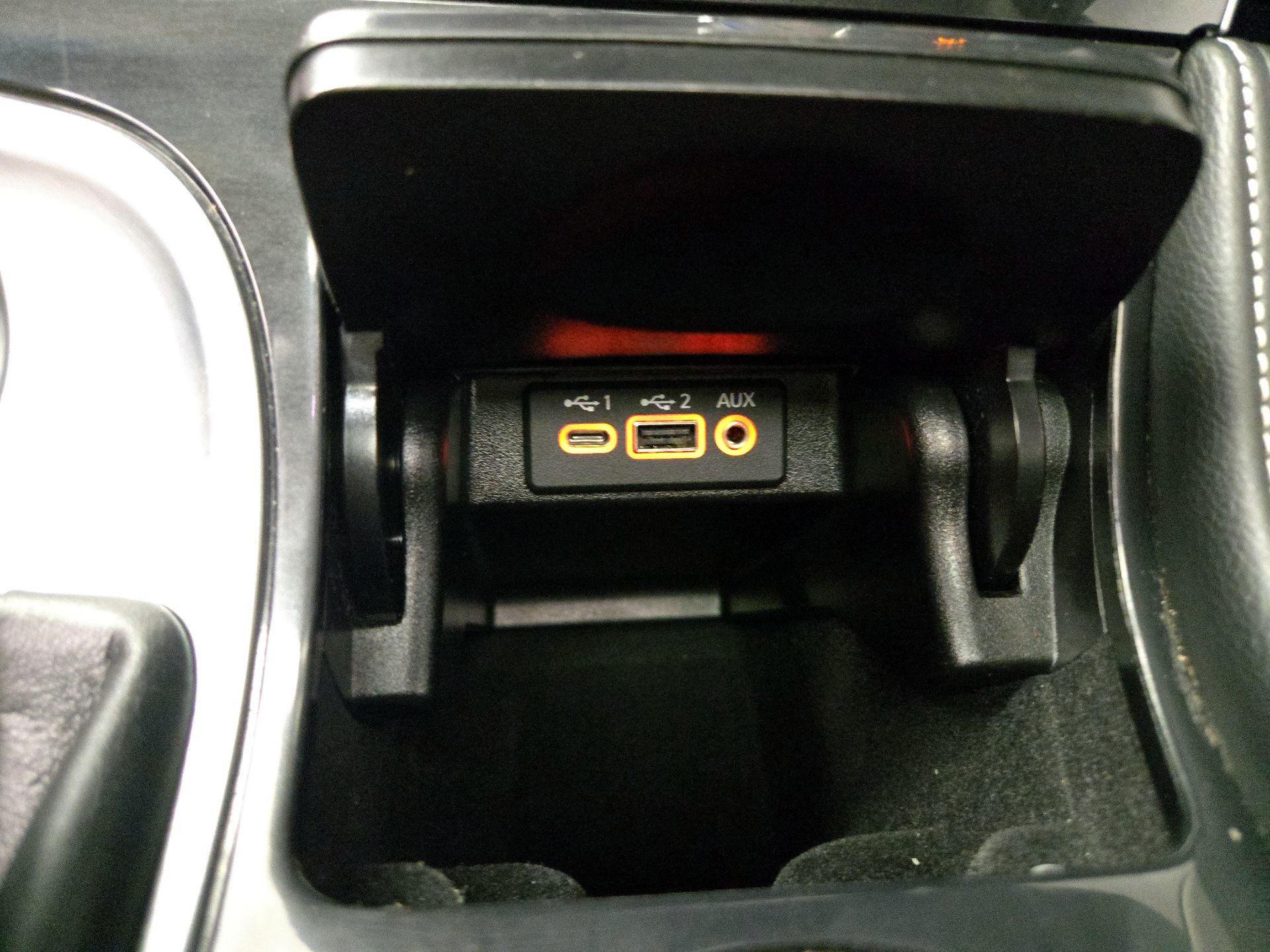 Thumbnail: 2022 Nissan Maxima - 18