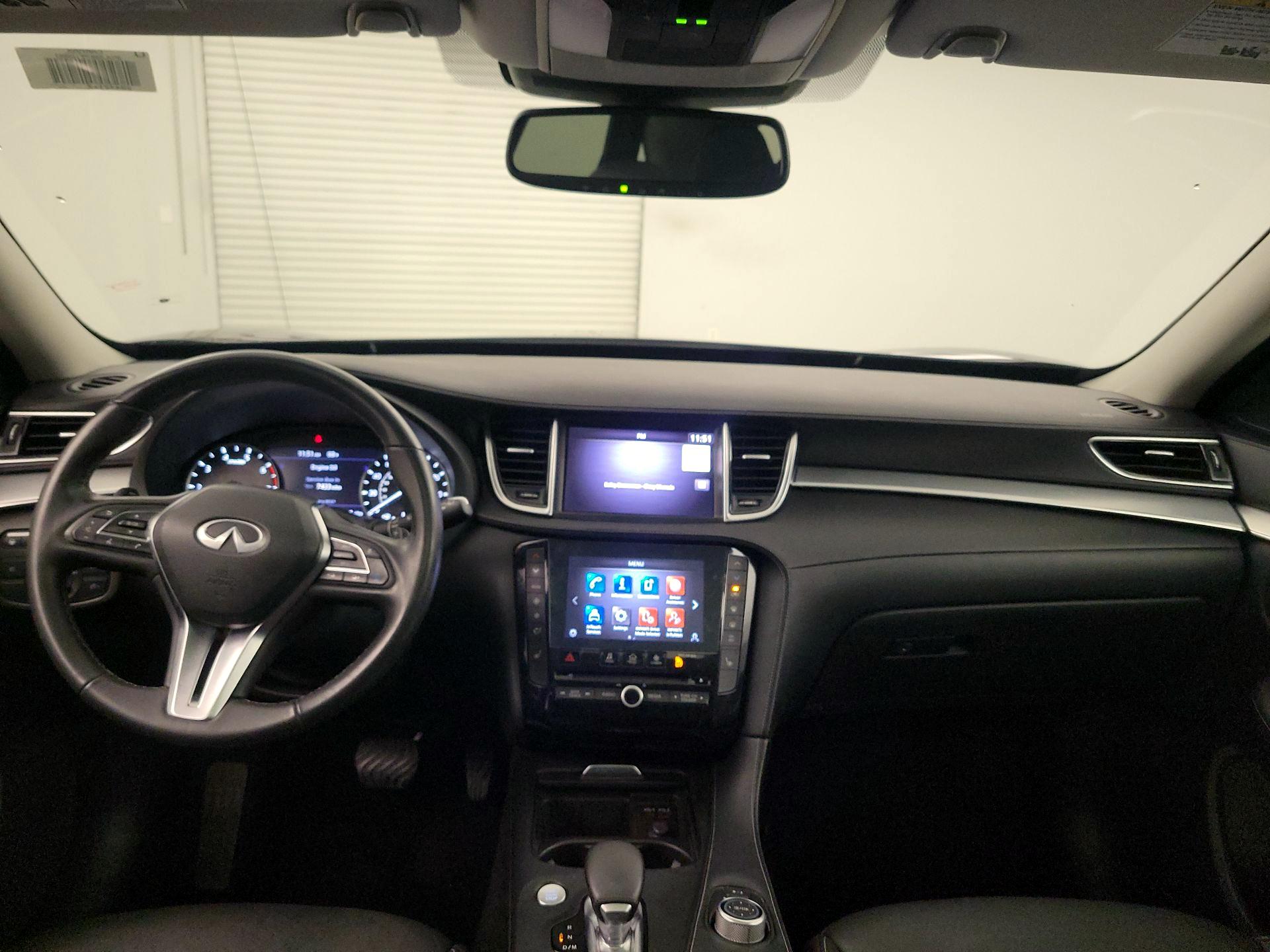 Thumbnail: 2021 INFINITI QX50 - 9