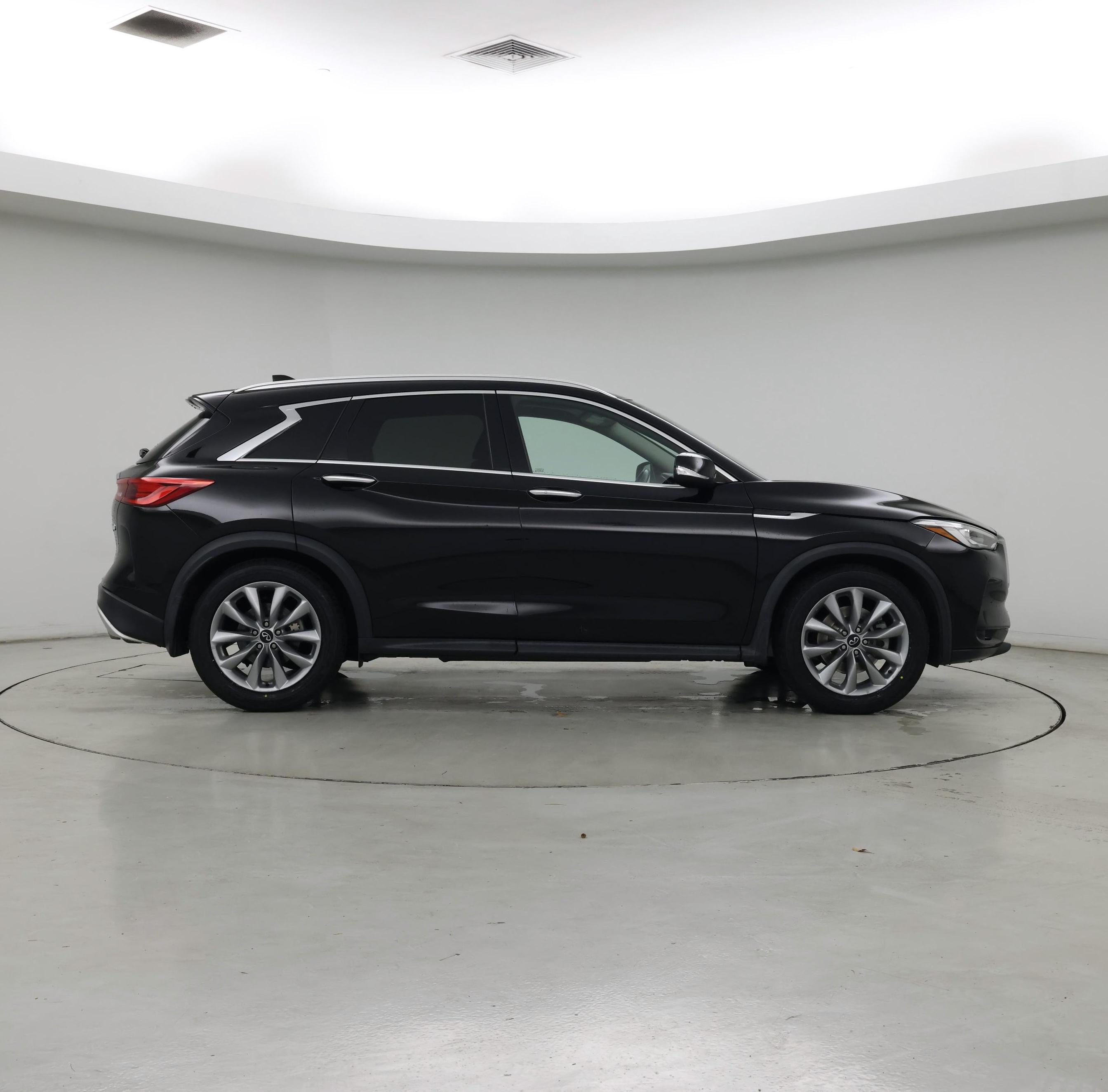 Thumbnail: 2021 INFINITI QX50 - 7