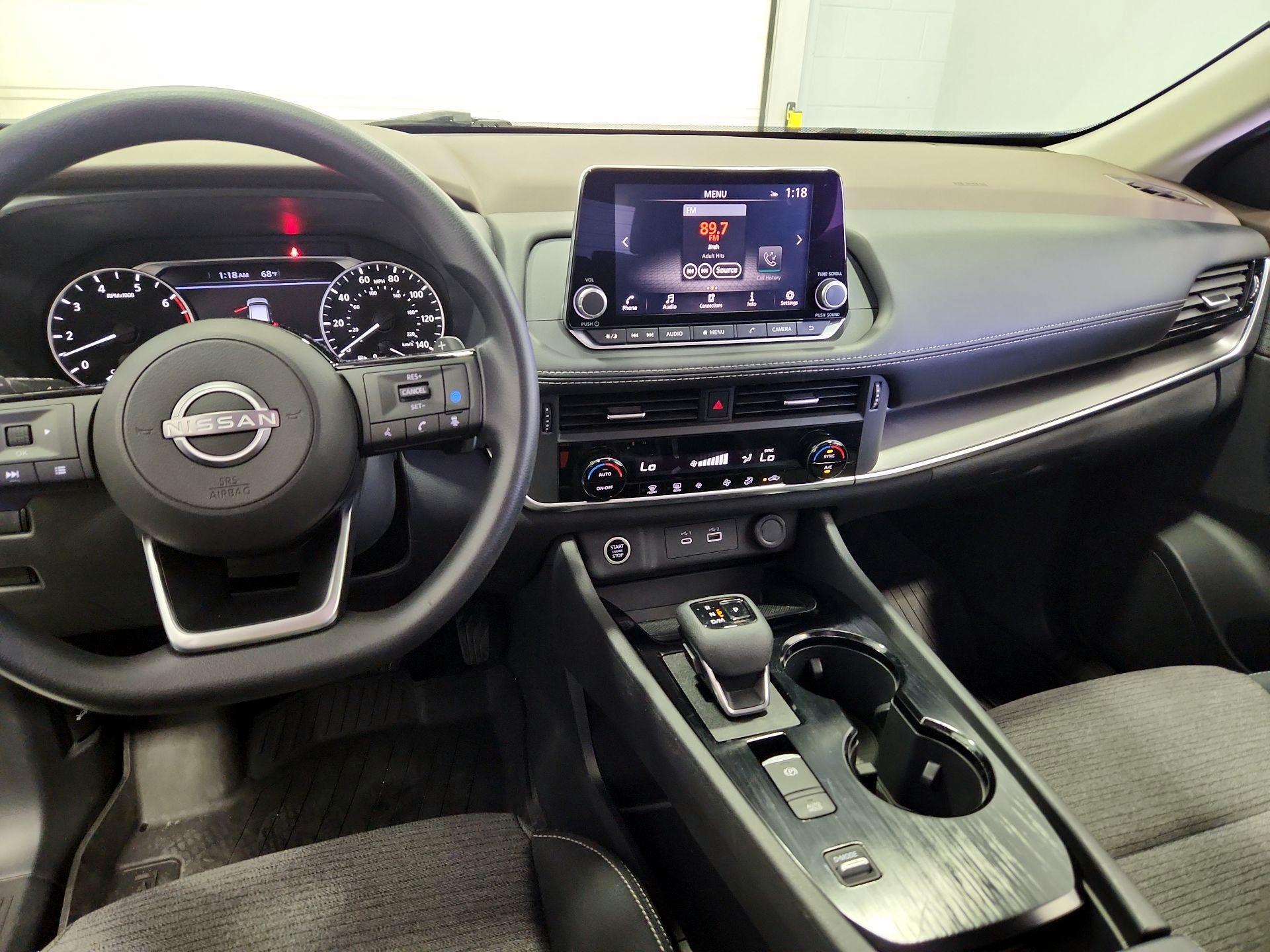 Thumbnail: 2023 Nissan Rogue - 9