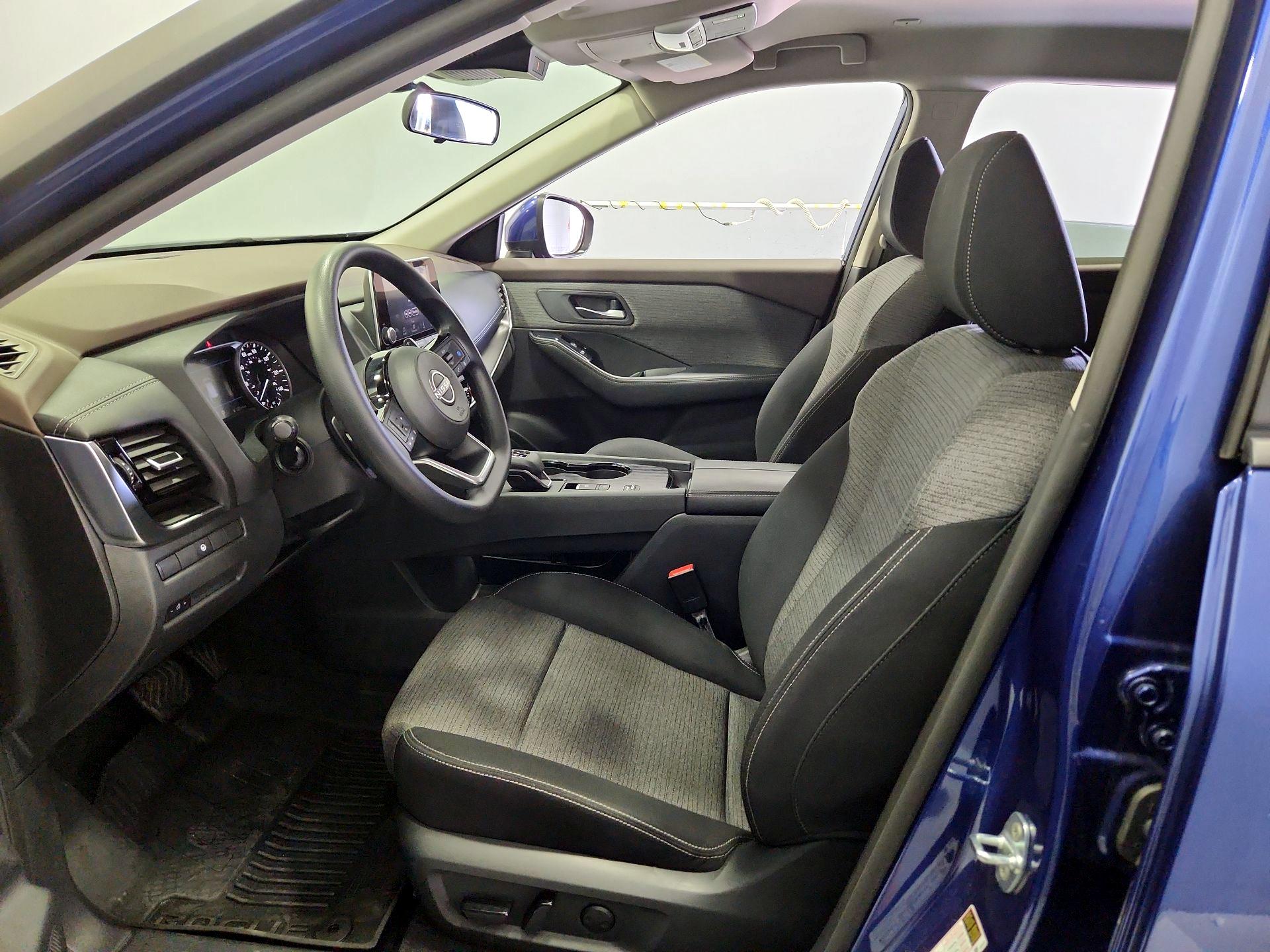 Thumbnail: 2023 Nissan Rogue - 11