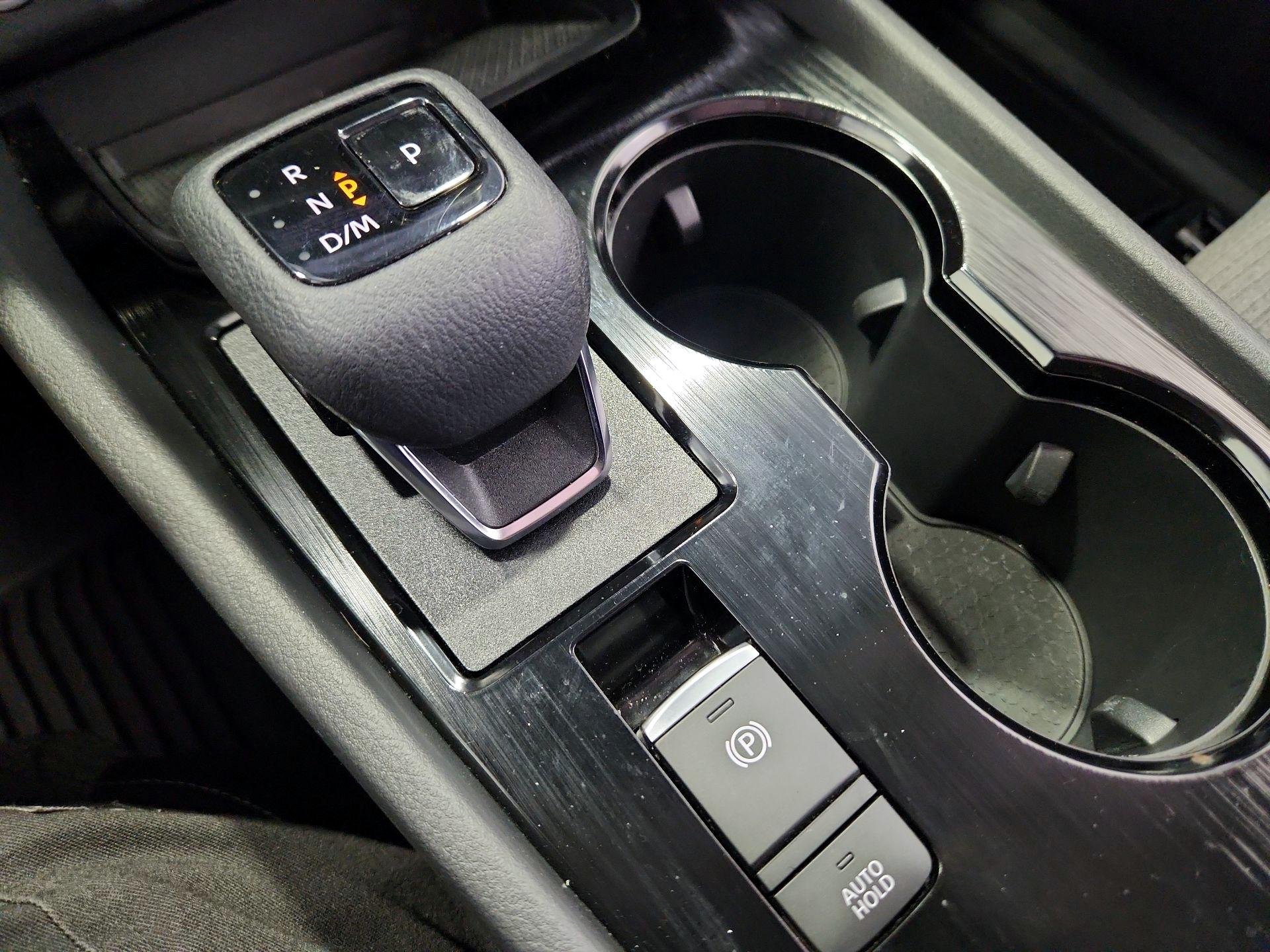 Thumbnail: 2023 Nissan Rogue - 17