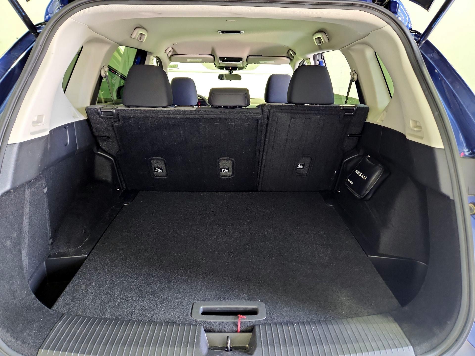 Thumbnail: 2023 Nissan Rogue - 20