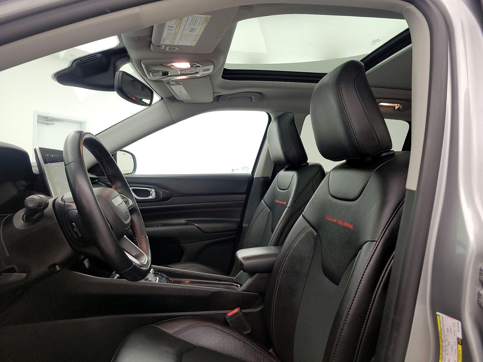 Thumbnail: 2022 Jeep Compass - 19