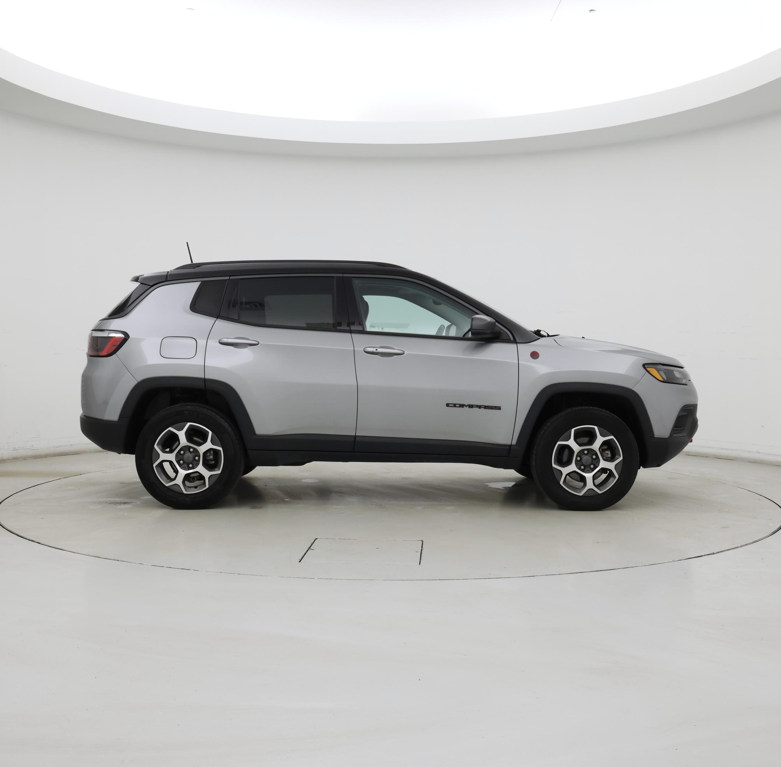 Thumbnail: 2022 Jeep Compass - 7