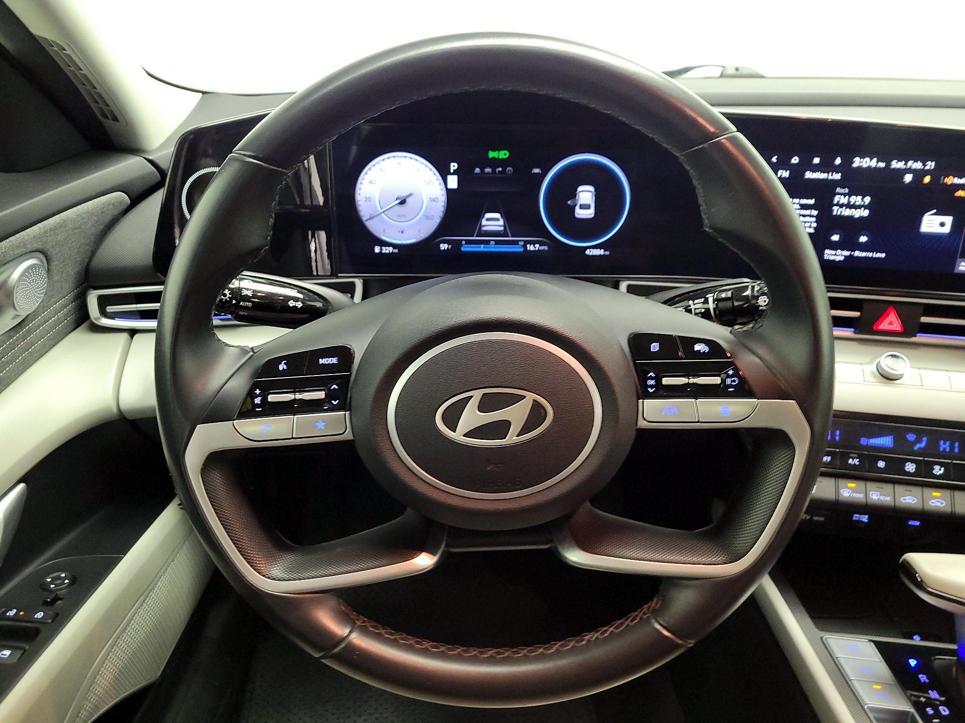 Thumbnail: 2024 Hyundai Elantra - 10