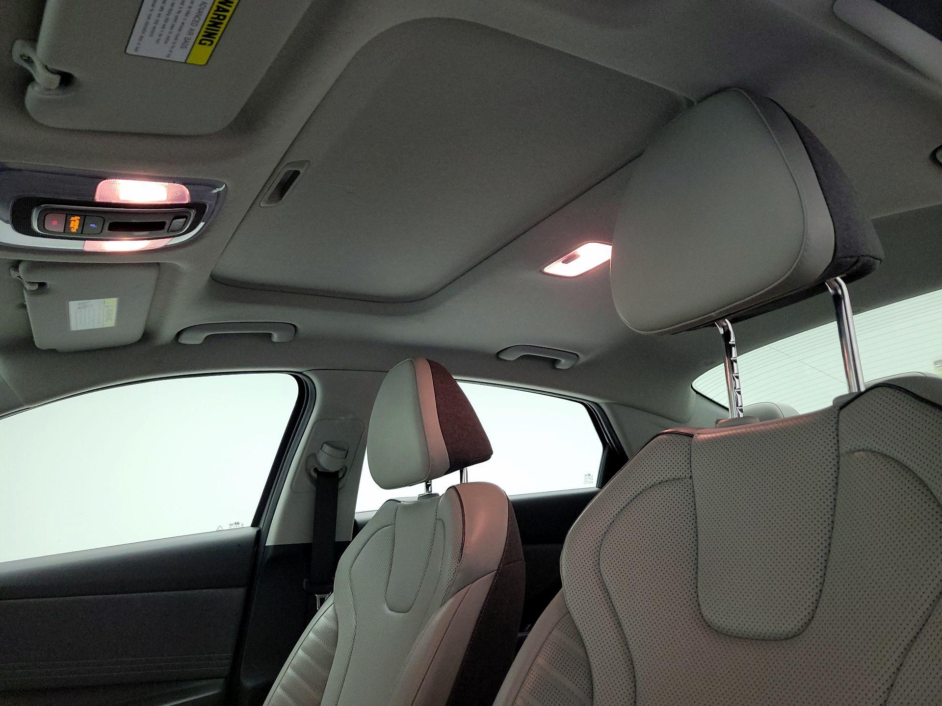 Thumbnail: 2024 Hyundai Elantra - 19