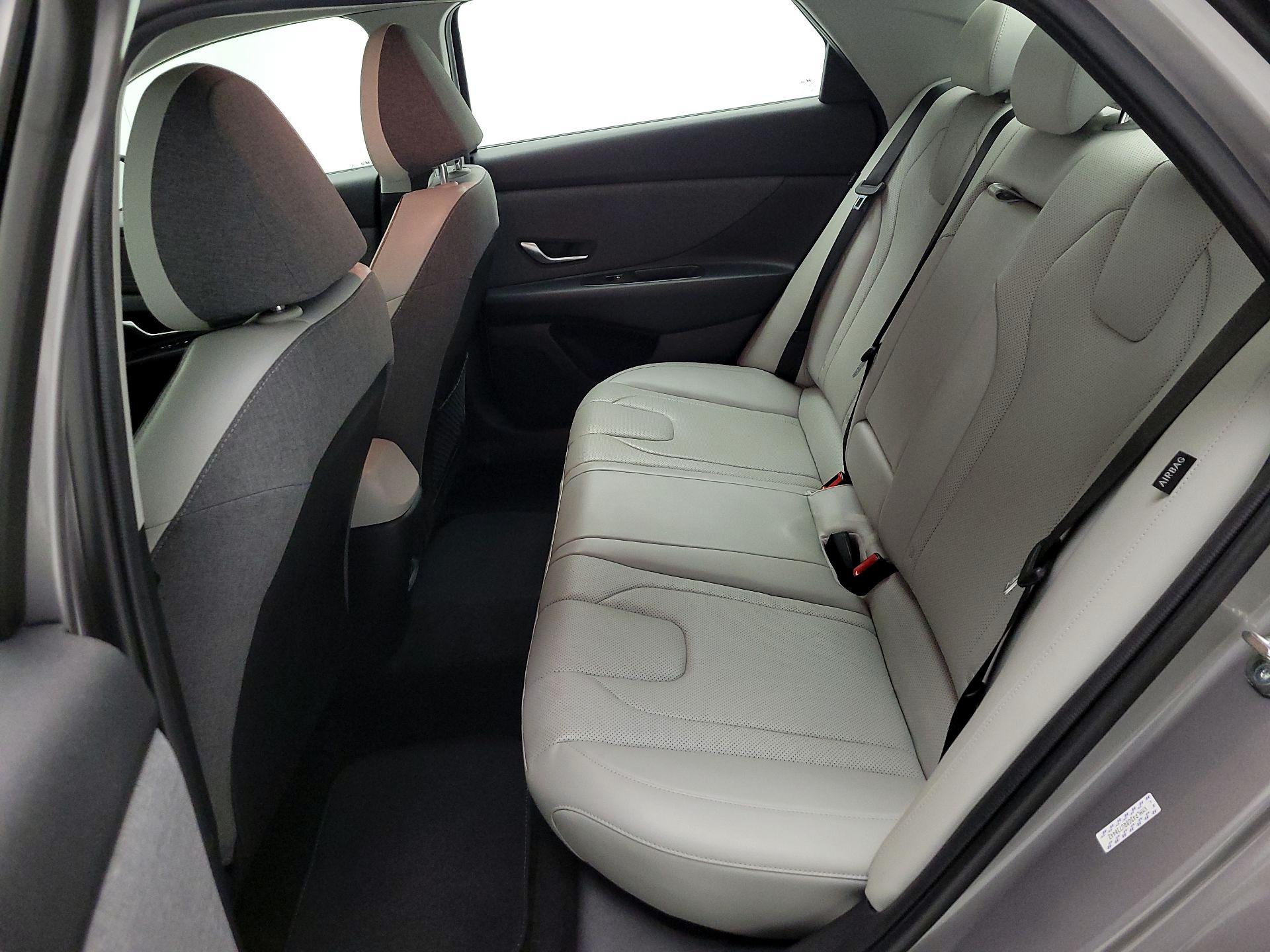 Thumbnail: 2024 Hyundai Elantra - 20