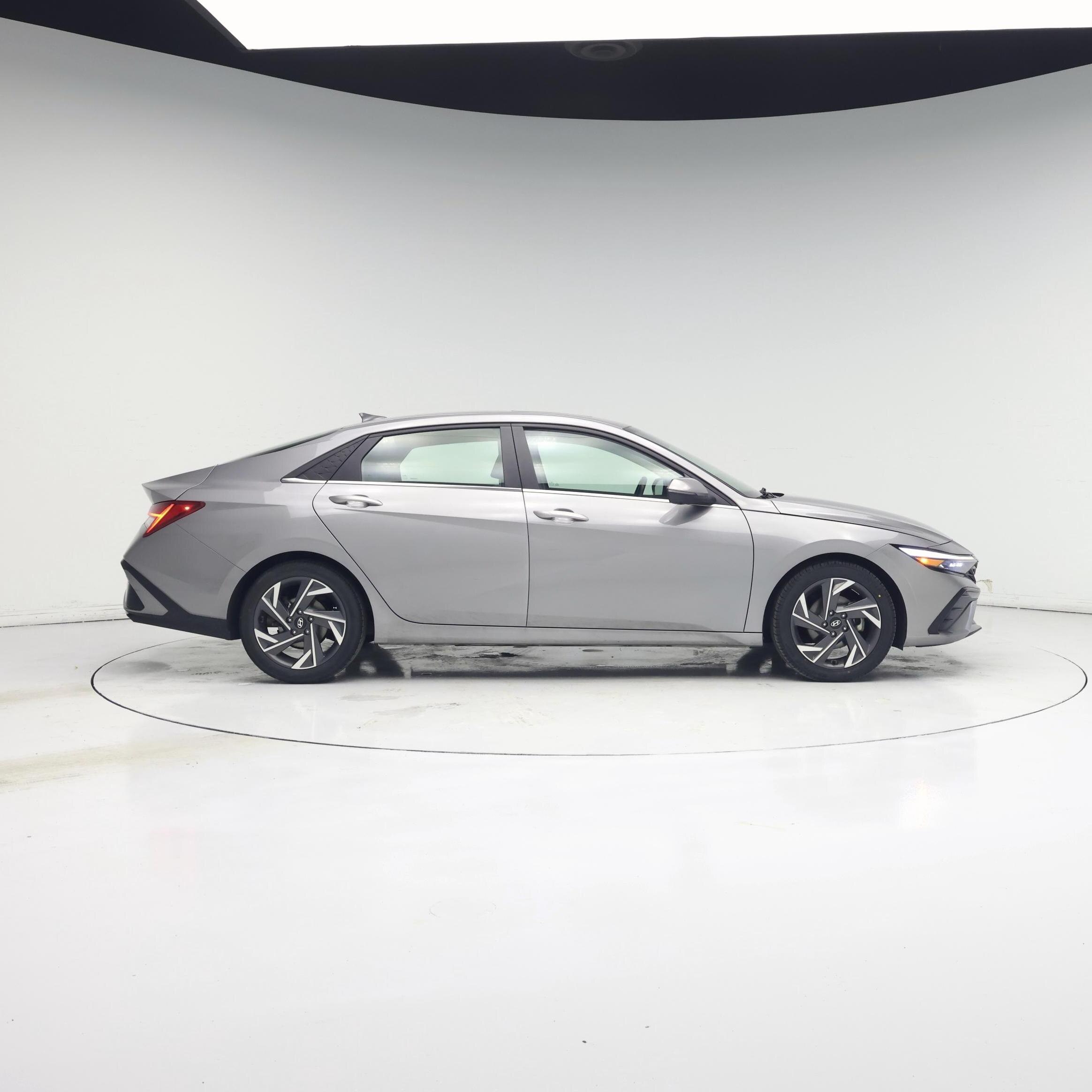 Thumbnail: 2024 Hyundai Elantra - 7