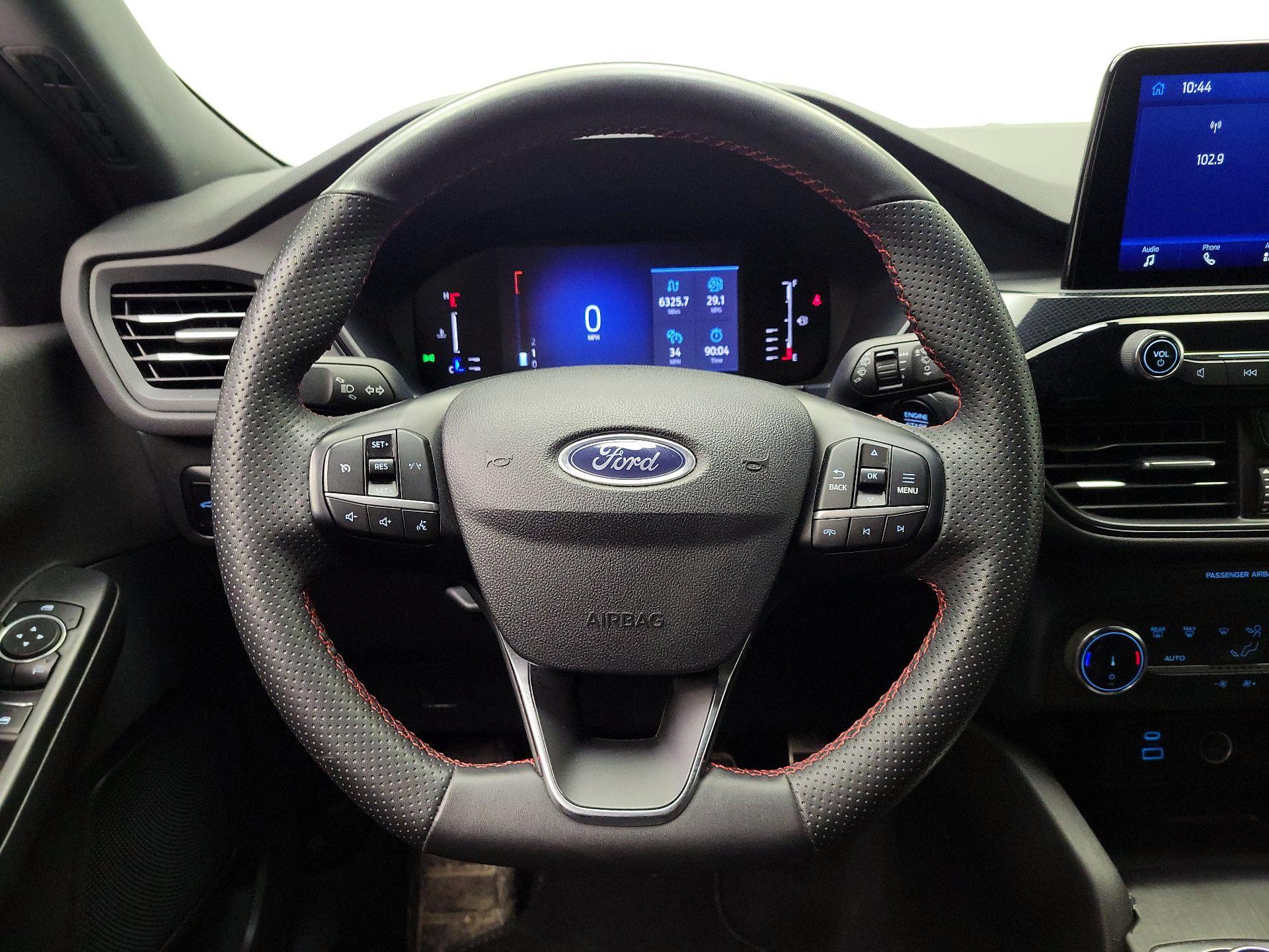 Thumbnail: 2023 Ford Escape - 10