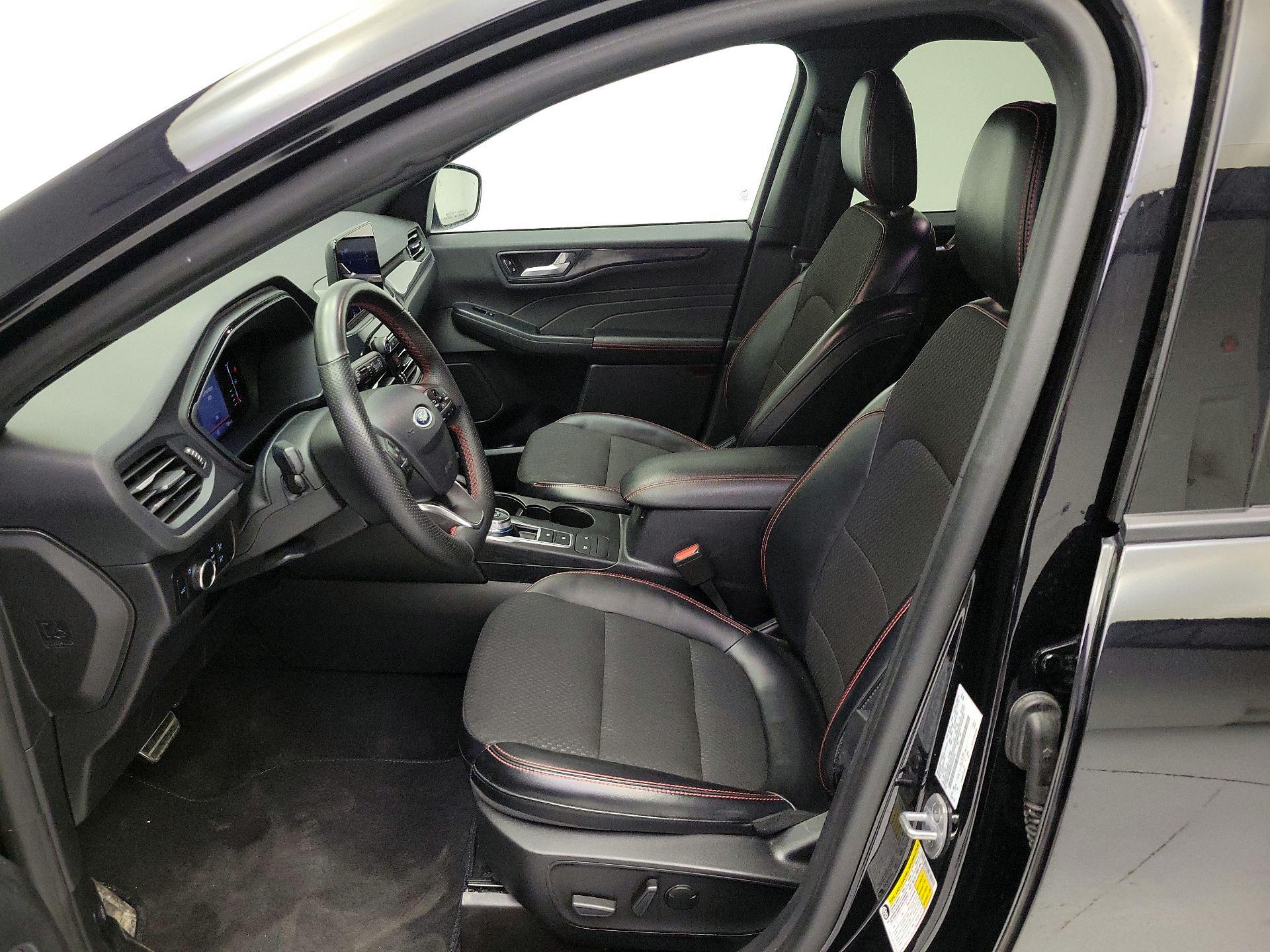 Thumbnail: 2023 Ford Escape - 11