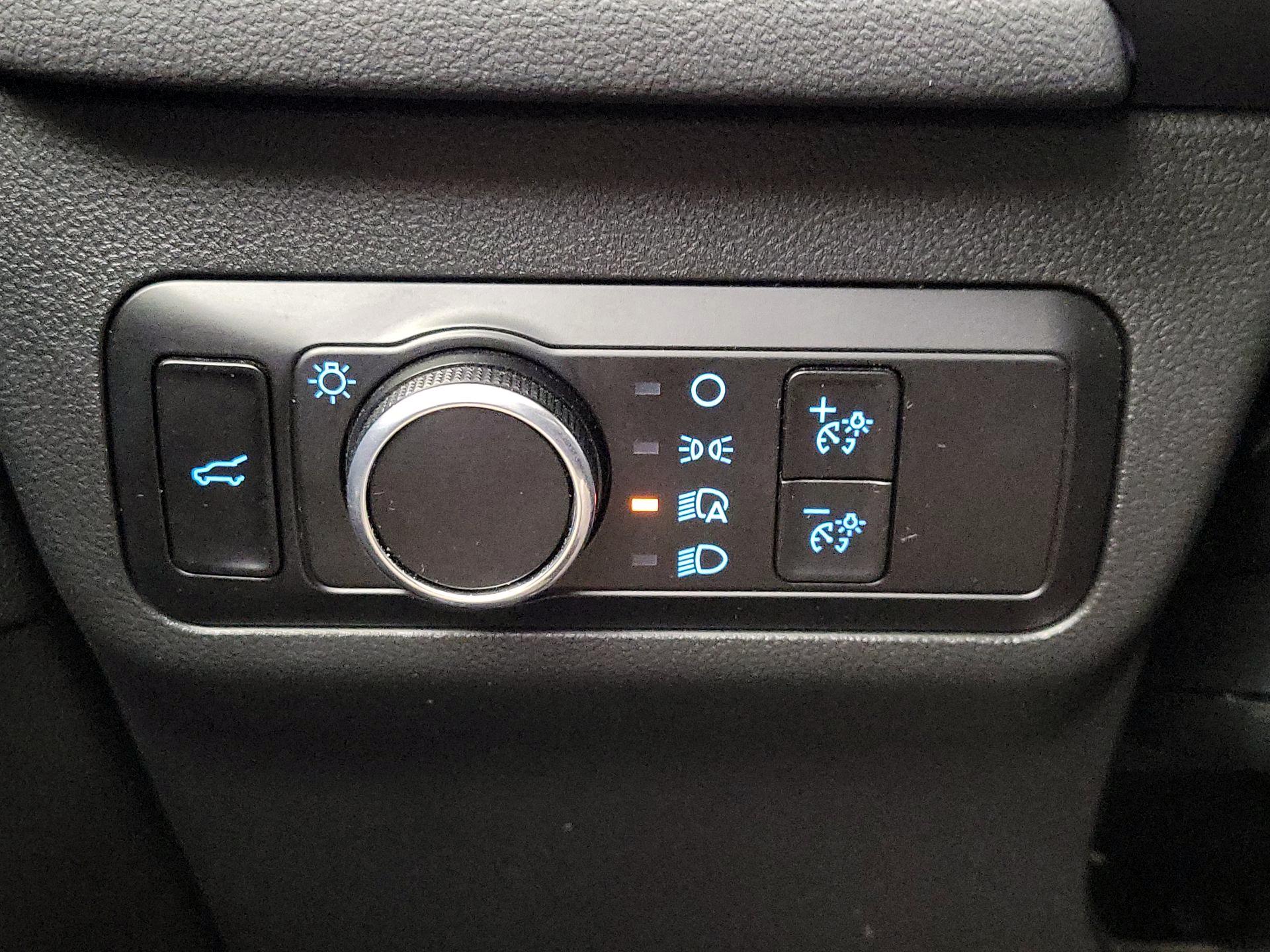 Thumbnail: 2023 Ford Escape - 13