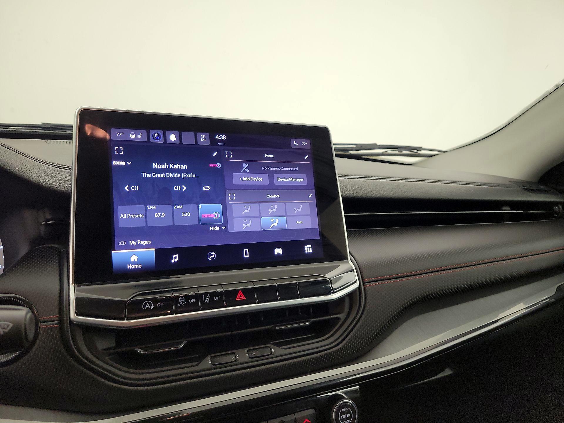 Thumbnail: 2022 Jeep Compass - 15