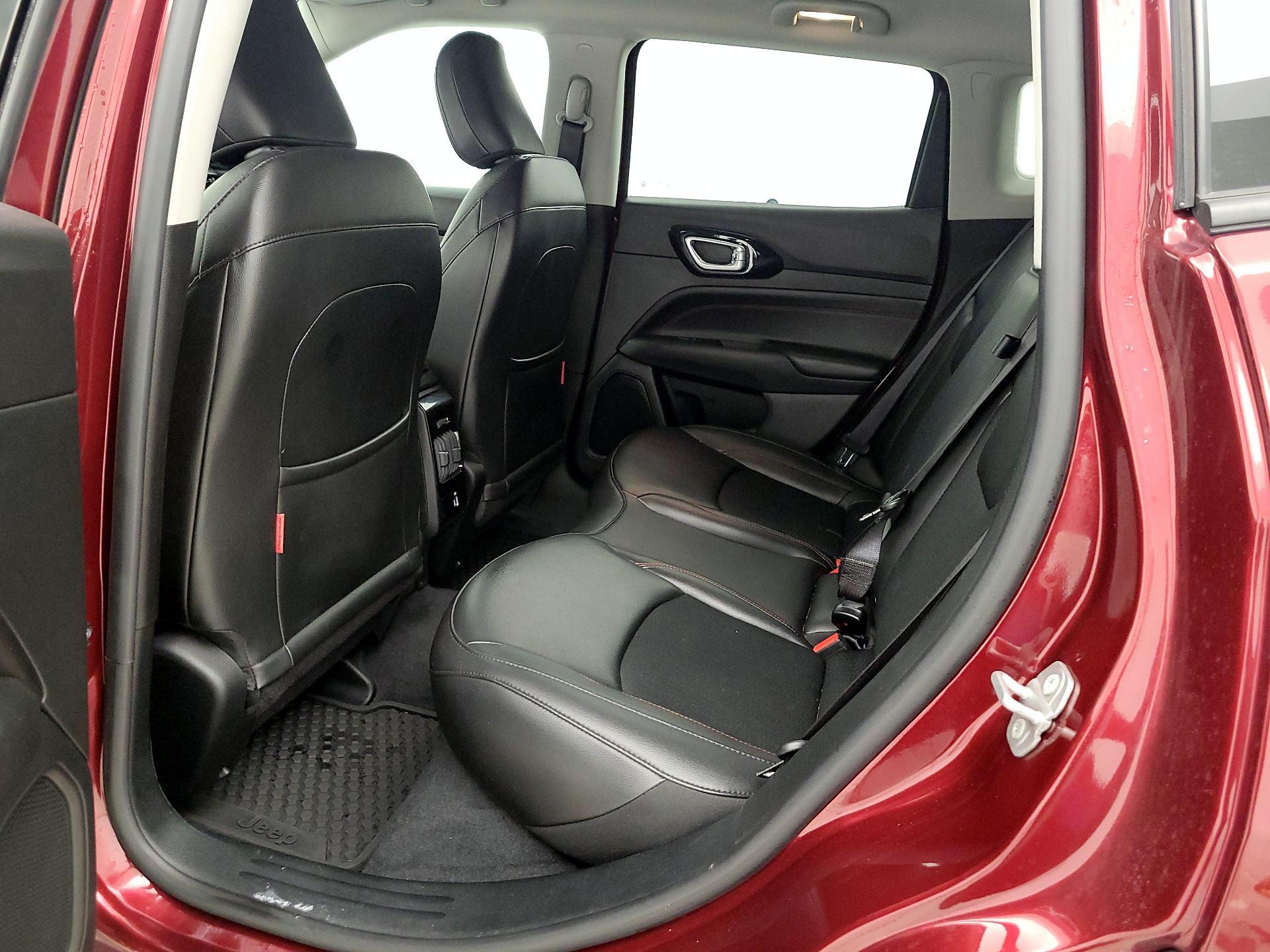 Thumbnail: 2022 Jeep Compass - 19