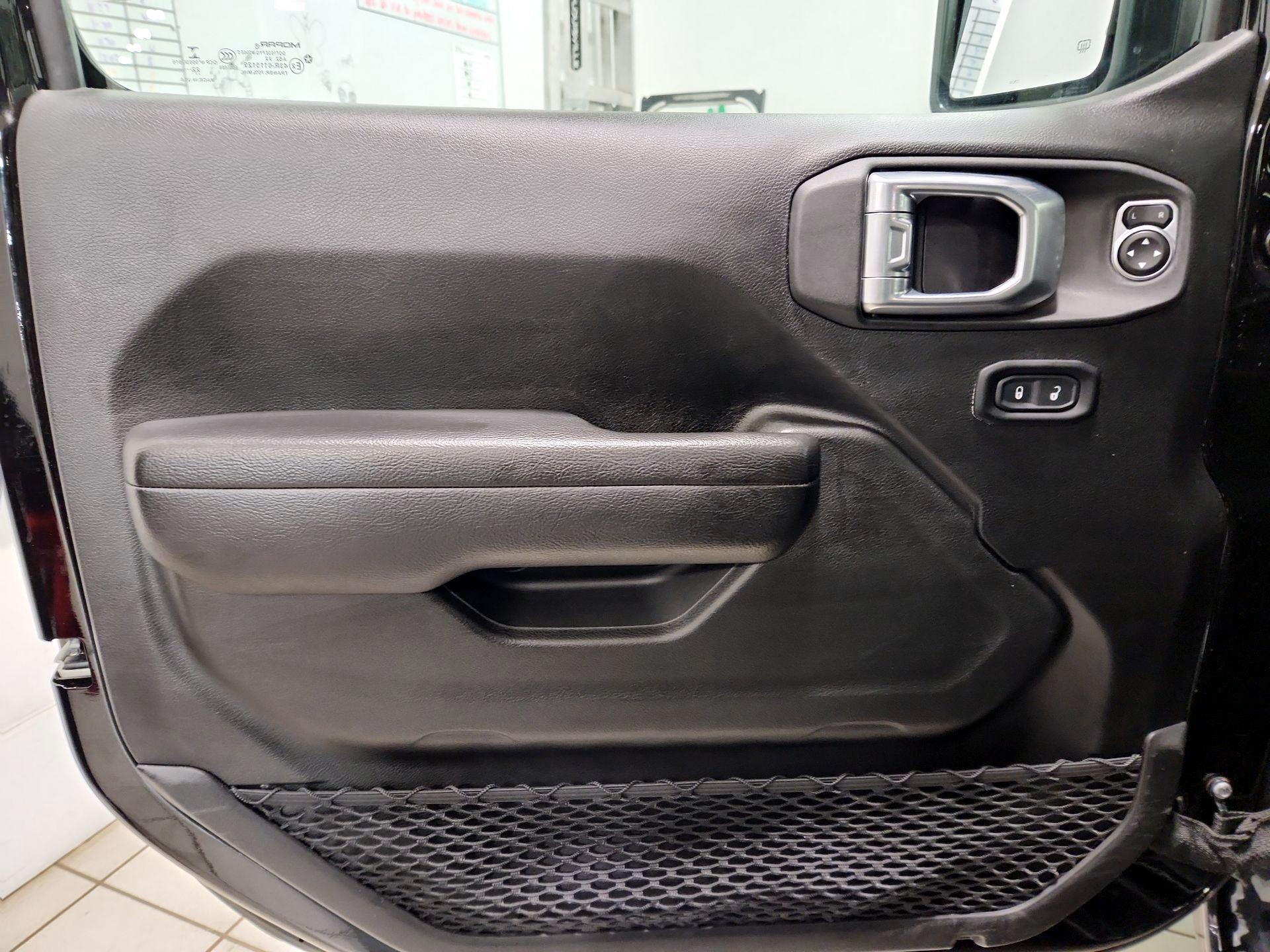 Thumbnail: 2023 Jeep Wrangler - 12