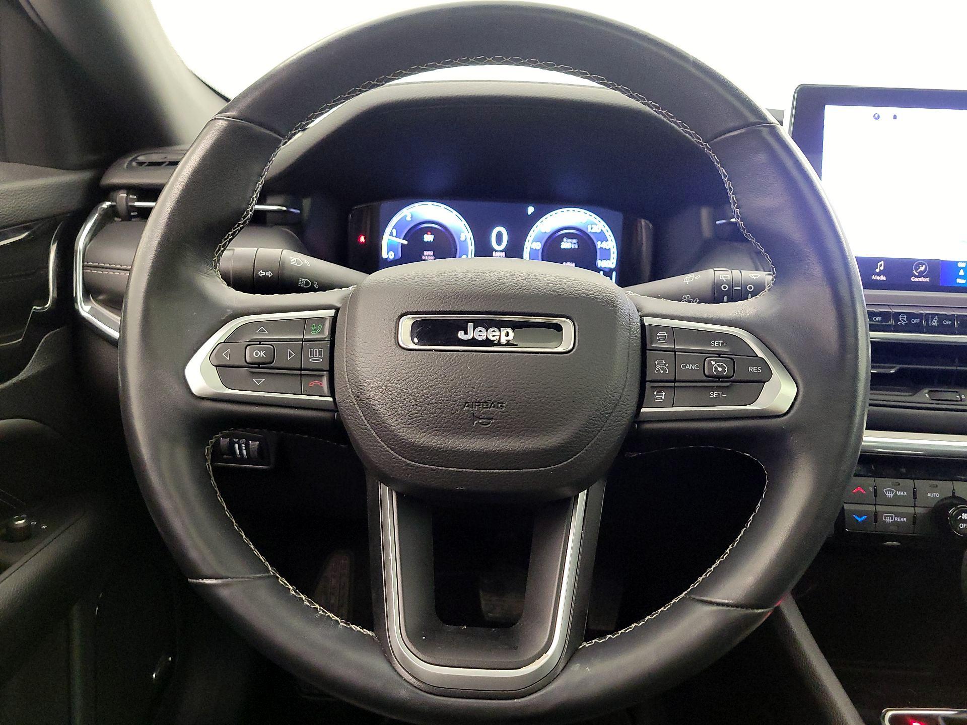 Thumbnail: 2022 Jeep Compass - 10