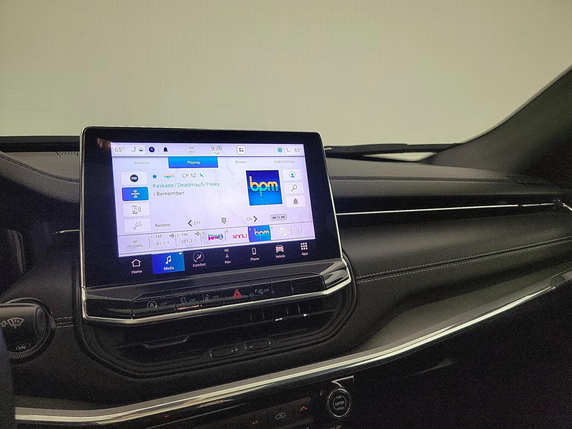 Thumbnail: 2022 Jeep Compass - 16