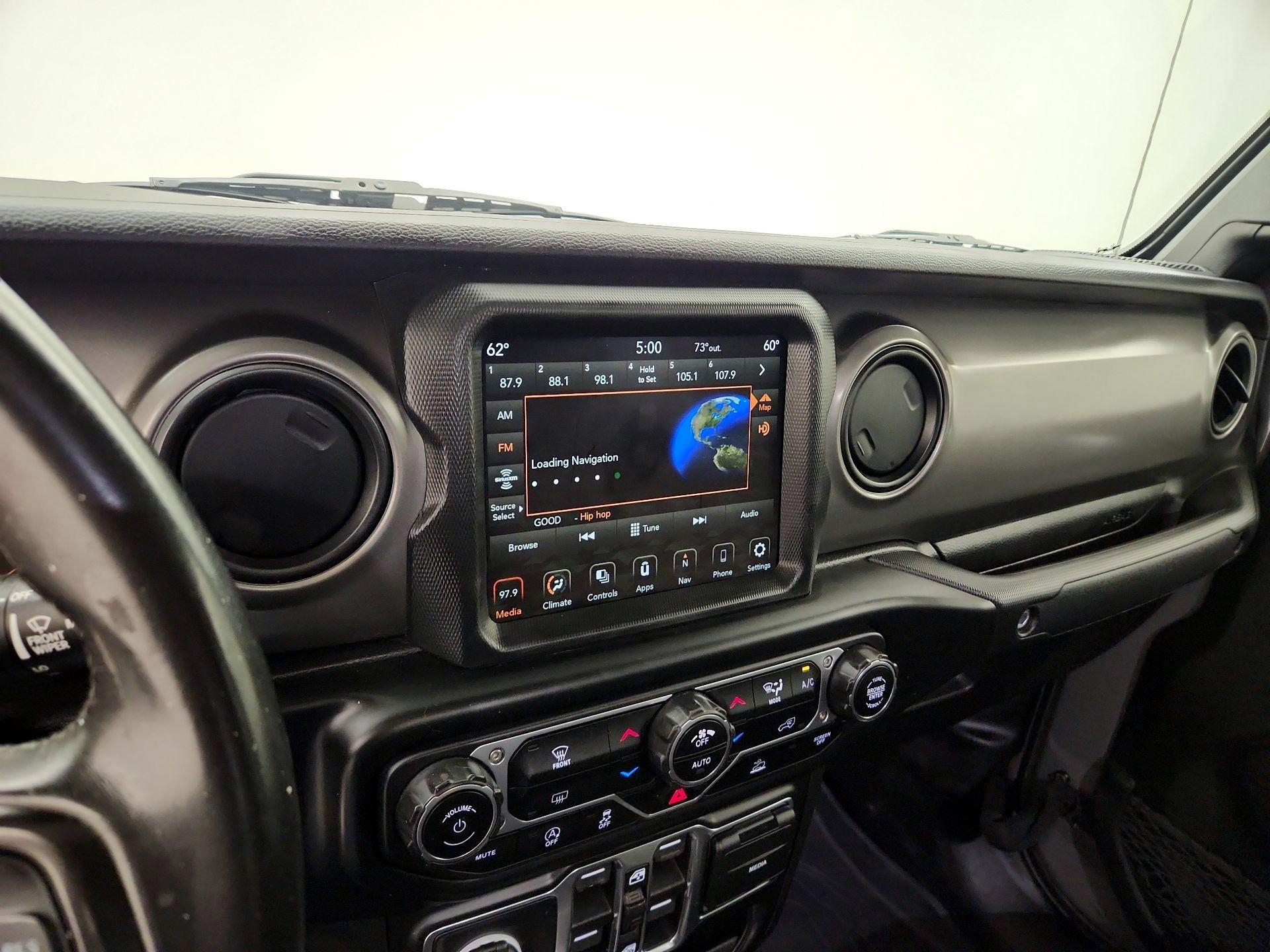 Thumbnail: 2021 Jeep Gladiator - 13