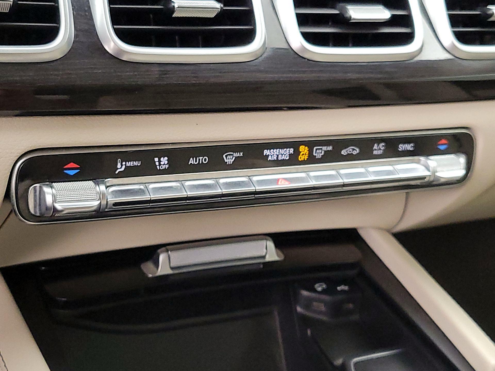 Thumbnail: 2020 Mercedes-Benz GLE - 17