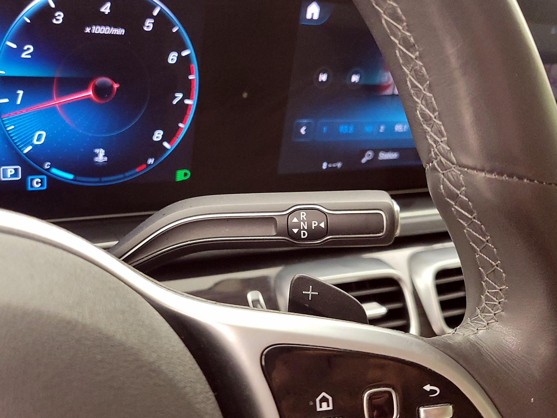 Thumbnail: 2020 Mercedes-Benz GLE - 18