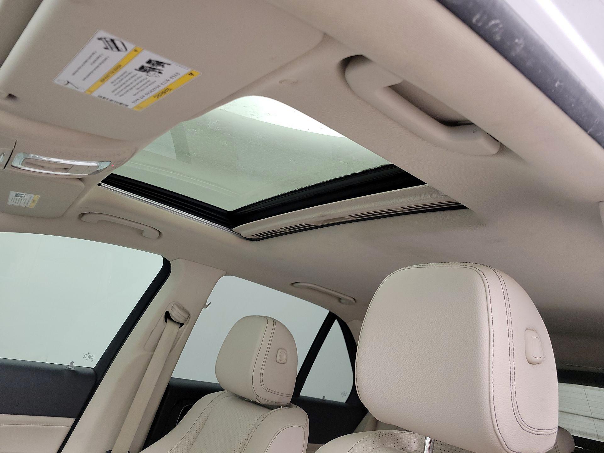 Thumbnail: 2020 Mercedes-Benz GLE - 20